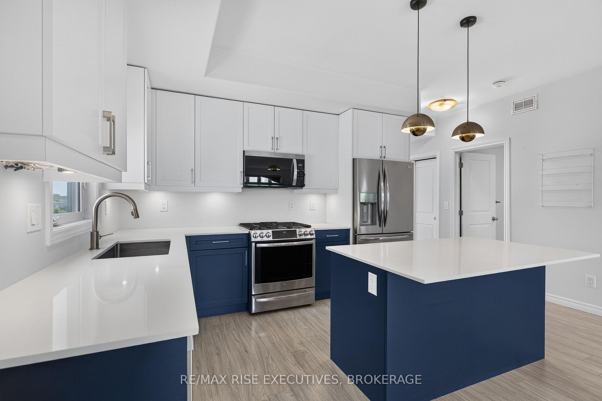 Photo 11 of Unit 201, 1015 Terra Verde Way, Kingston, City Northwest — HOMEH