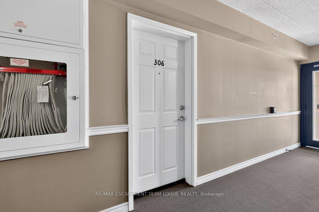 Photo 3 of Unit 306, 2065 Appleby Line, Burlington, Orchard — HOMEH