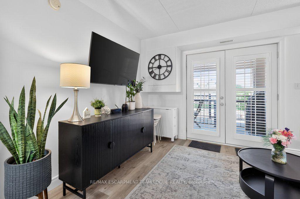 Photo 8 of Unit 306, 2065 Appleby Line, Burlington, Orchard — HOMEH