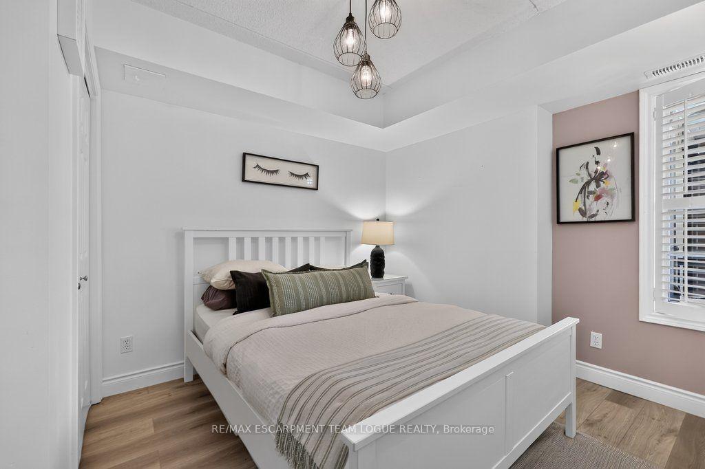 Photo 15 of Unit 306, 2065 Appleby Line, Burlington, Orchard — HOMEH