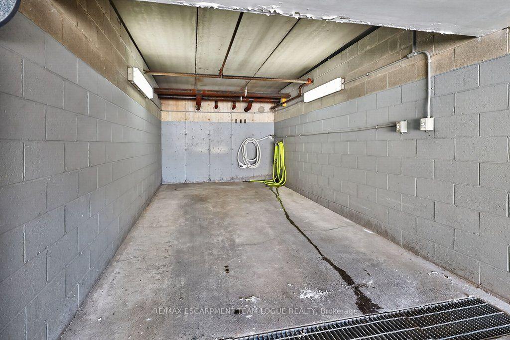 Photo 27 of Unit 306, 2065 Appleby Line, Burlington, Orchard — HOMEH