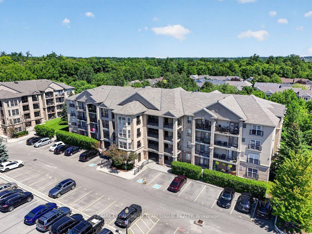 Photo 29 of Unit 306, 2065 Appleby Line, Burlington, Orchard — HOMEH