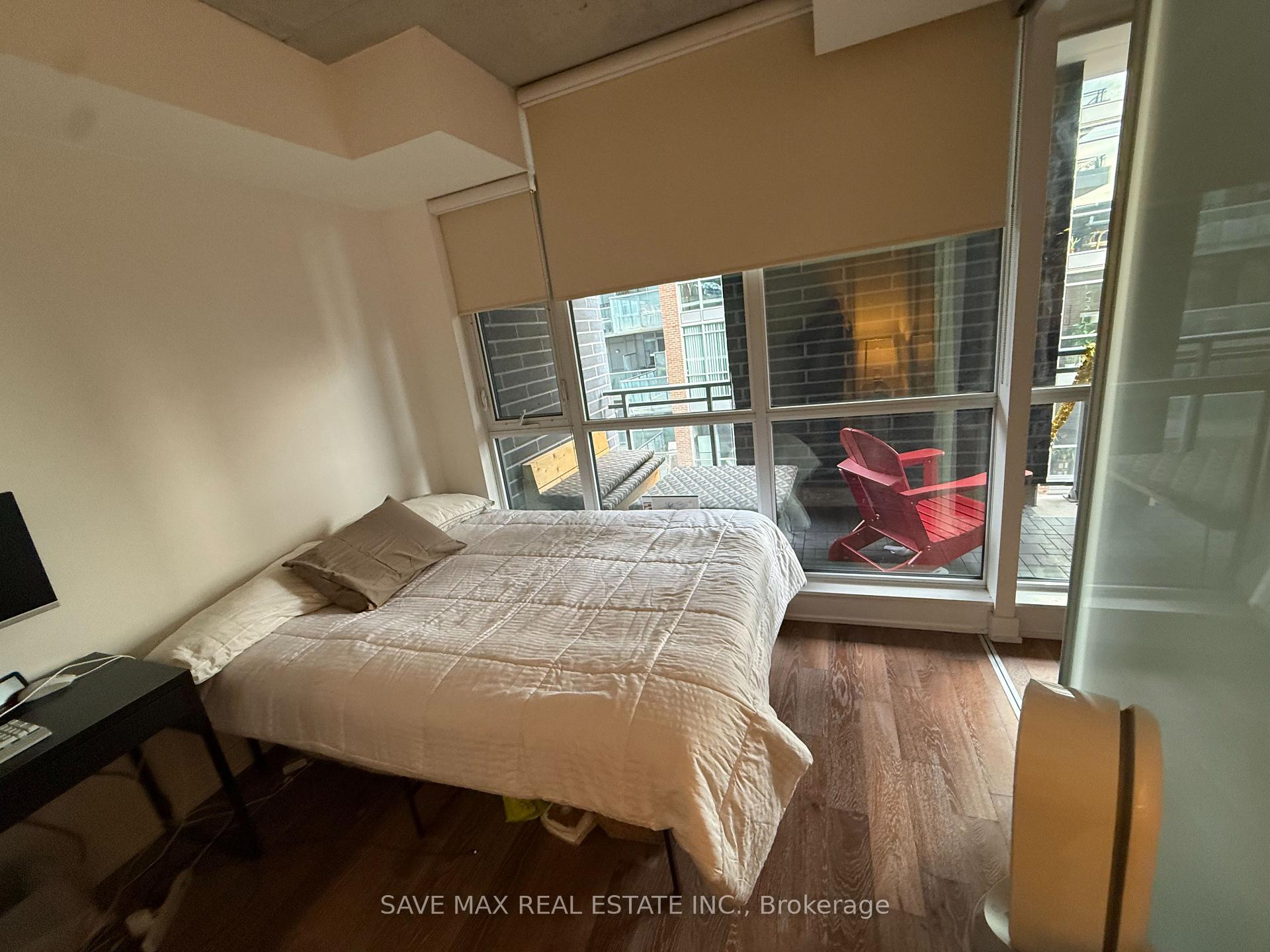 Photo 3 of Unit 404, 20 Minowan Miikan Lane, Toronto, Little Portugal — HOMEH