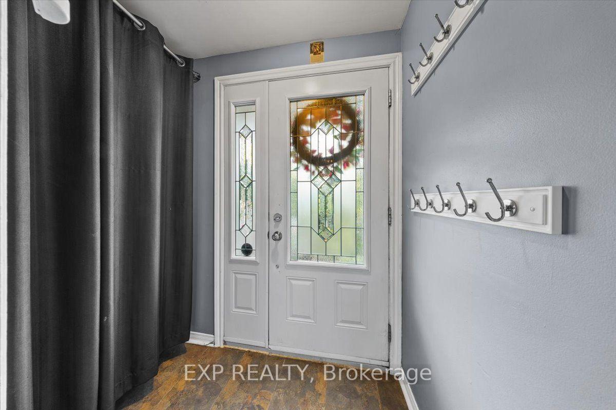 Photo 2 of 66 Tedwyn Drive, Ottawa, Barrhaven - Pheasant Run — HOMEH