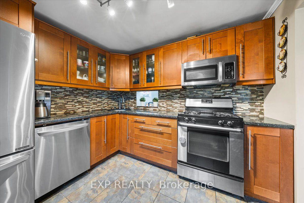 Photo 5 of 66 Tedwyn Drive, Ottawa, Barrhaven - Pheasant Run — HOMEH