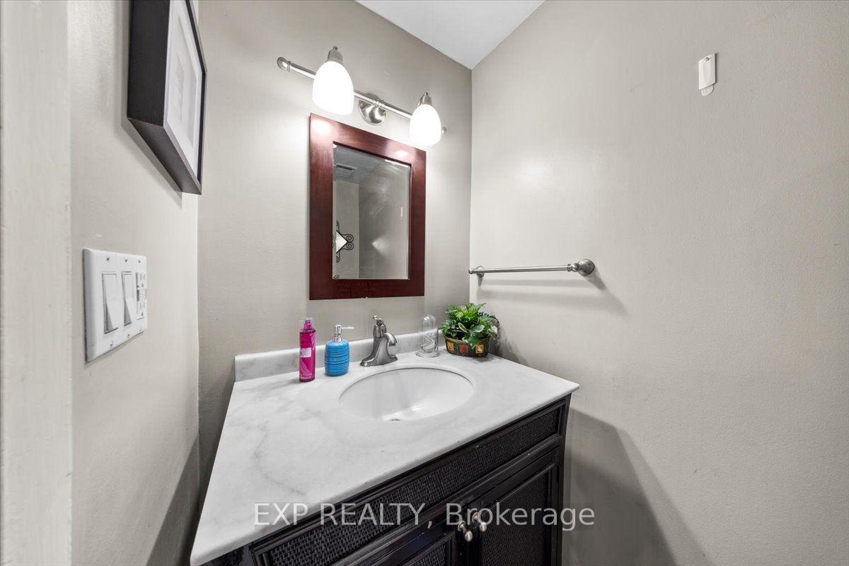 Photo 8 of 66 Tedwyn Drive, Ottawa, Barrhaven - Pheasant Run — HOMEH