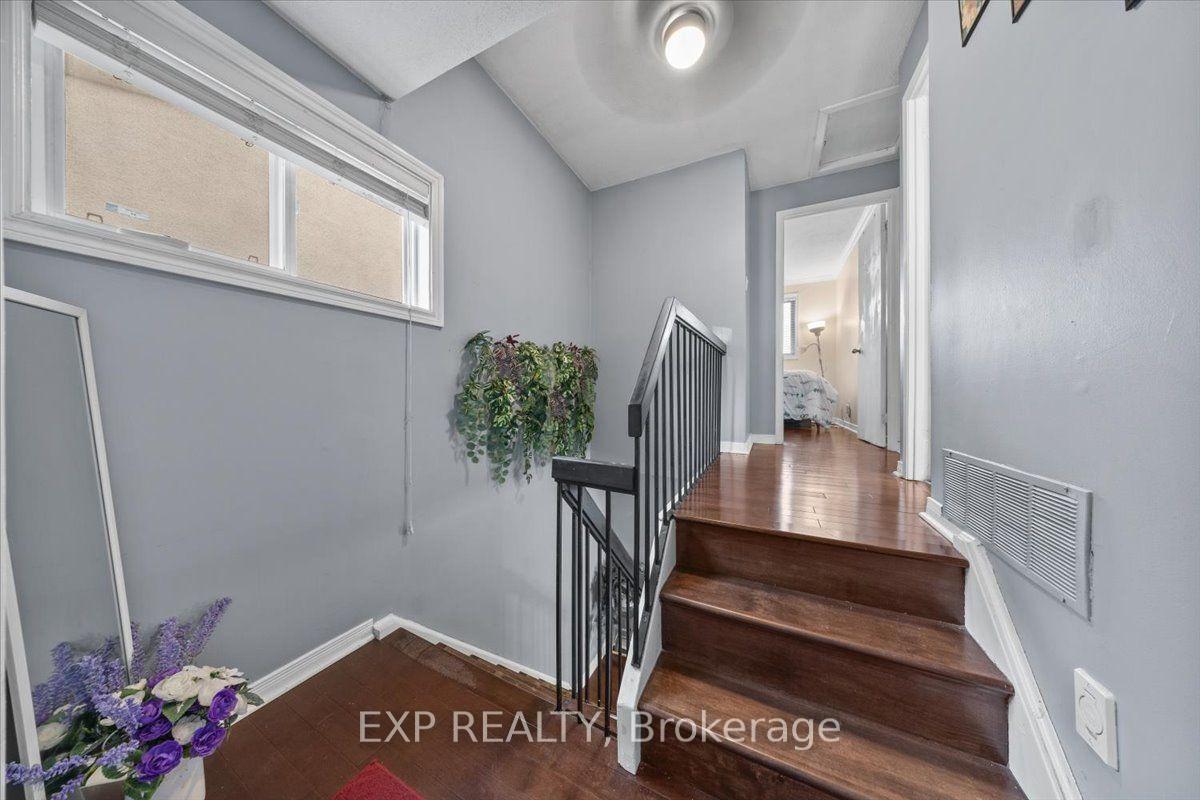 Photo 18 of 66 Tedwyn Drive, Ottawa, Barrhaven - Pheasant Run — HOMEH