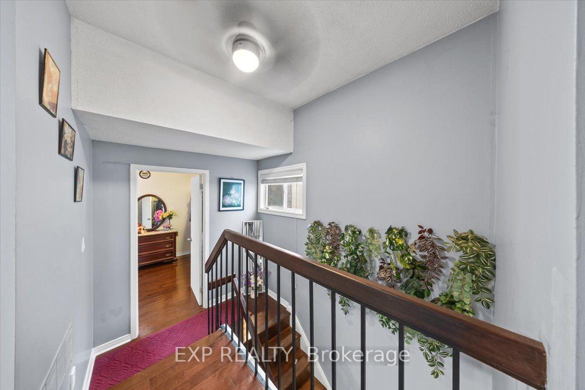 Photo 30 of 66 Tedwyn Drive, Ottawa, Barrhaven - Pheasant Run — HOMEH