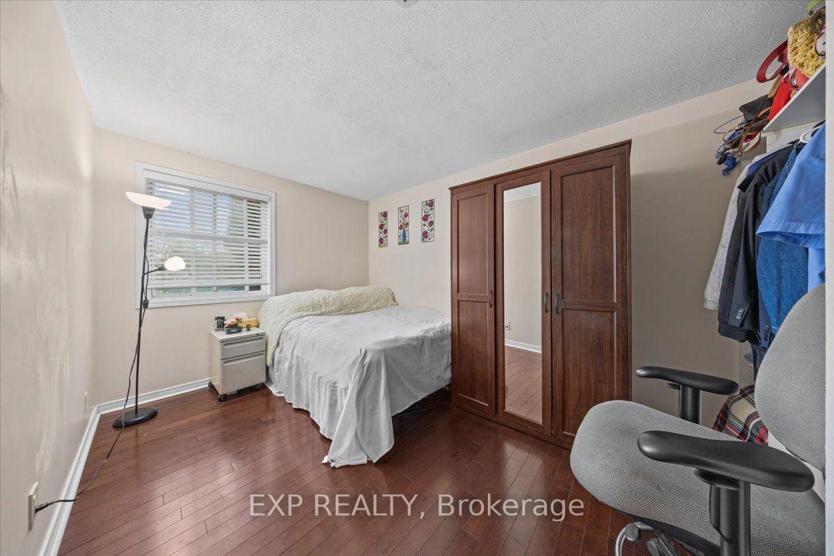 Photo 31 of 66 Tedwyn Drive, Ottawa, Barrhaven - Pheasant Run — HOMEH