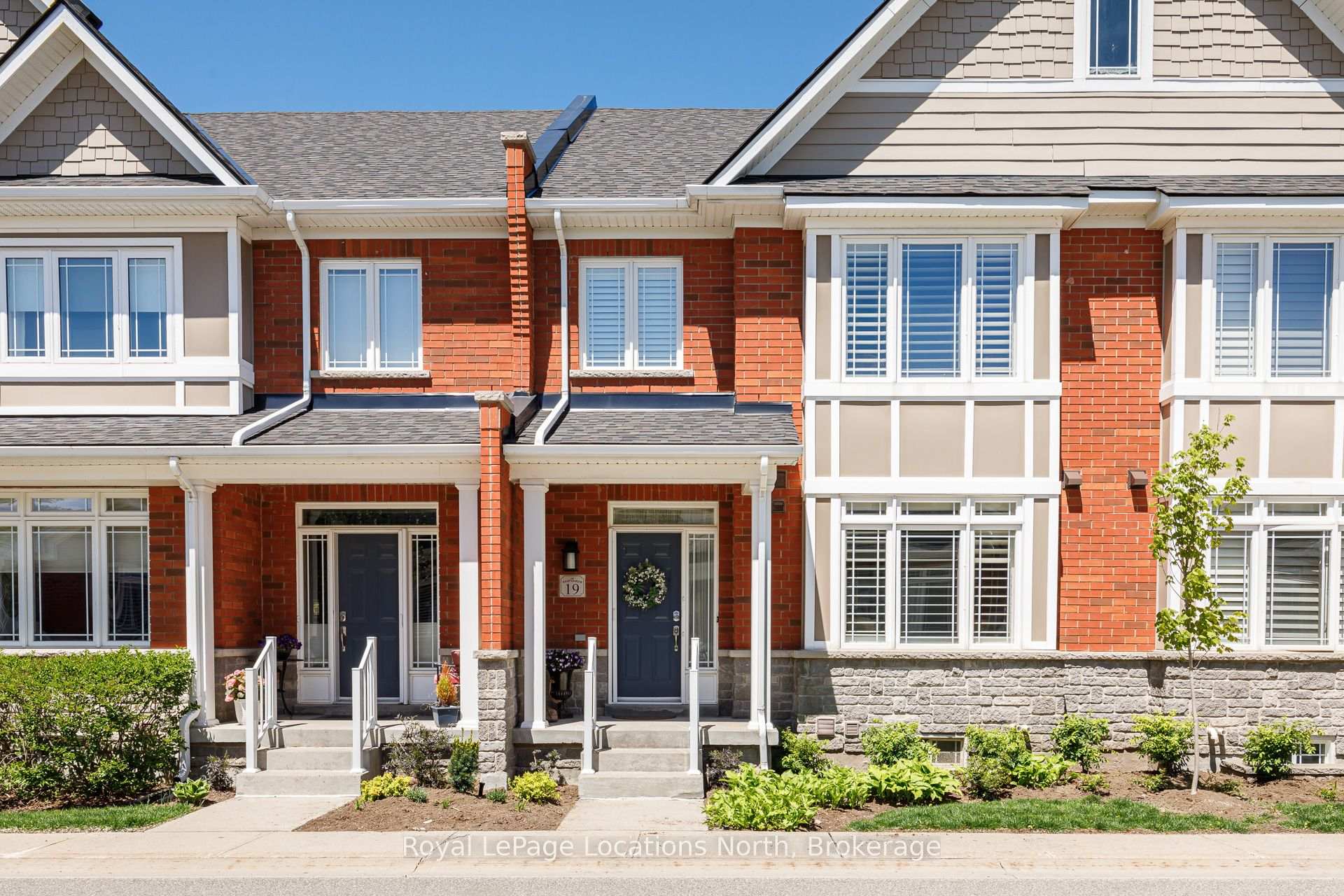 Photo 1 of 19 Collship Lane, Collingwood — HOMEH