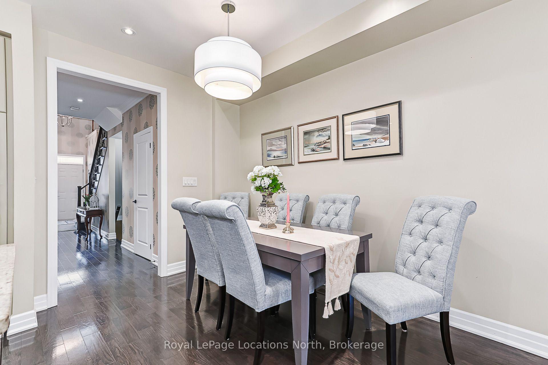 Photo 13 of 19 Collship Lane, Collingwood — HOMEH
