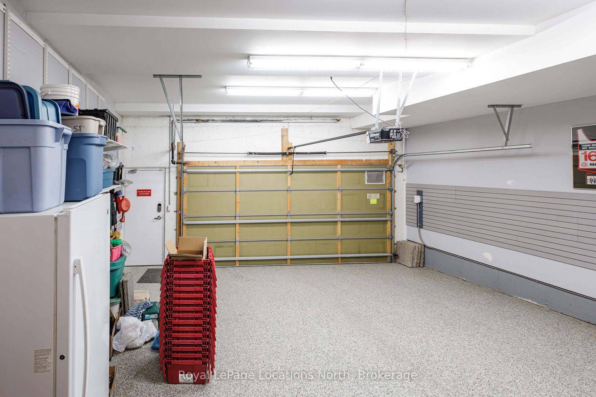 Photo 41 of 19 Collship Lane, Collingwood — HOMEH