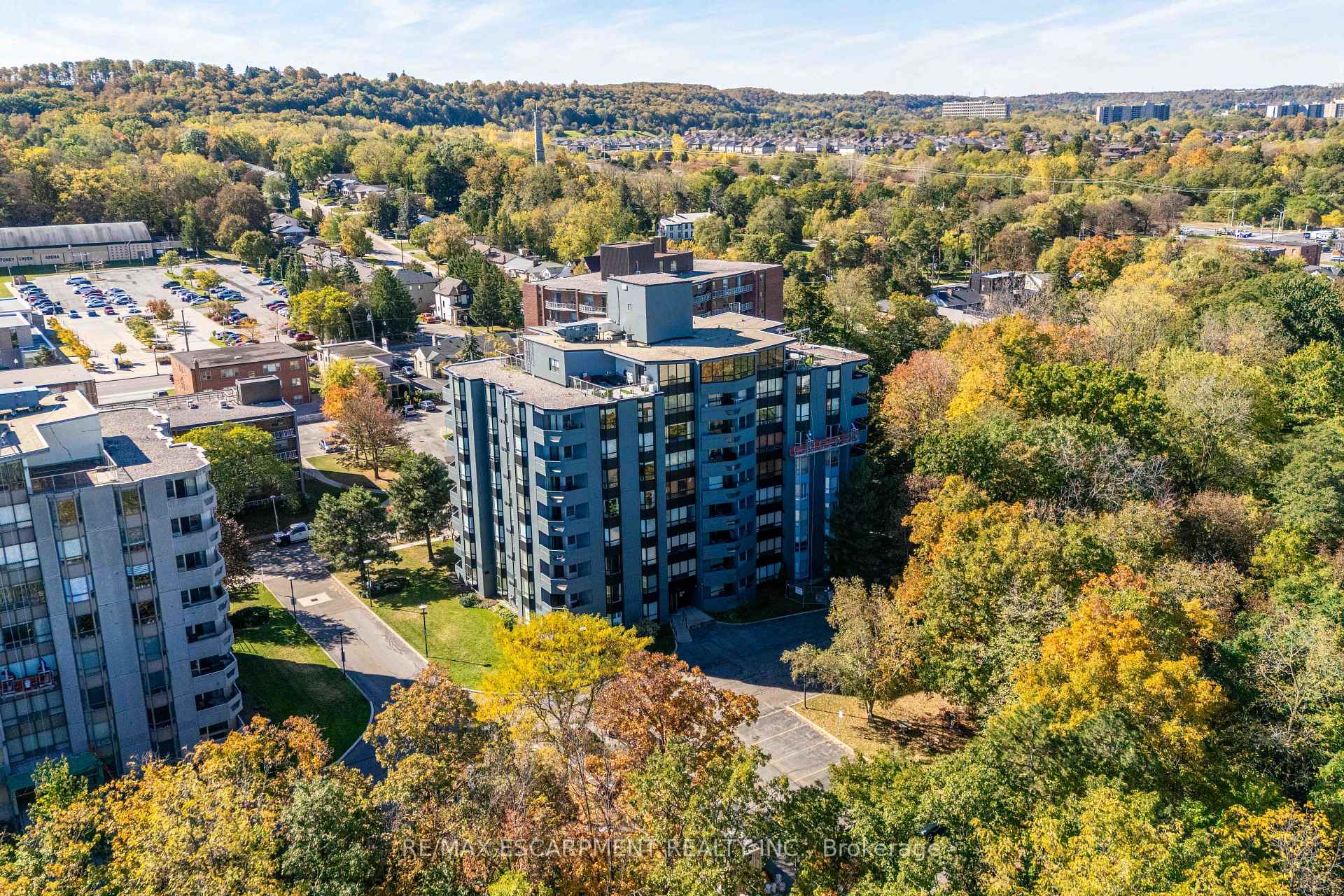 Photo of Unit 6, 606 Village Green Boulevard