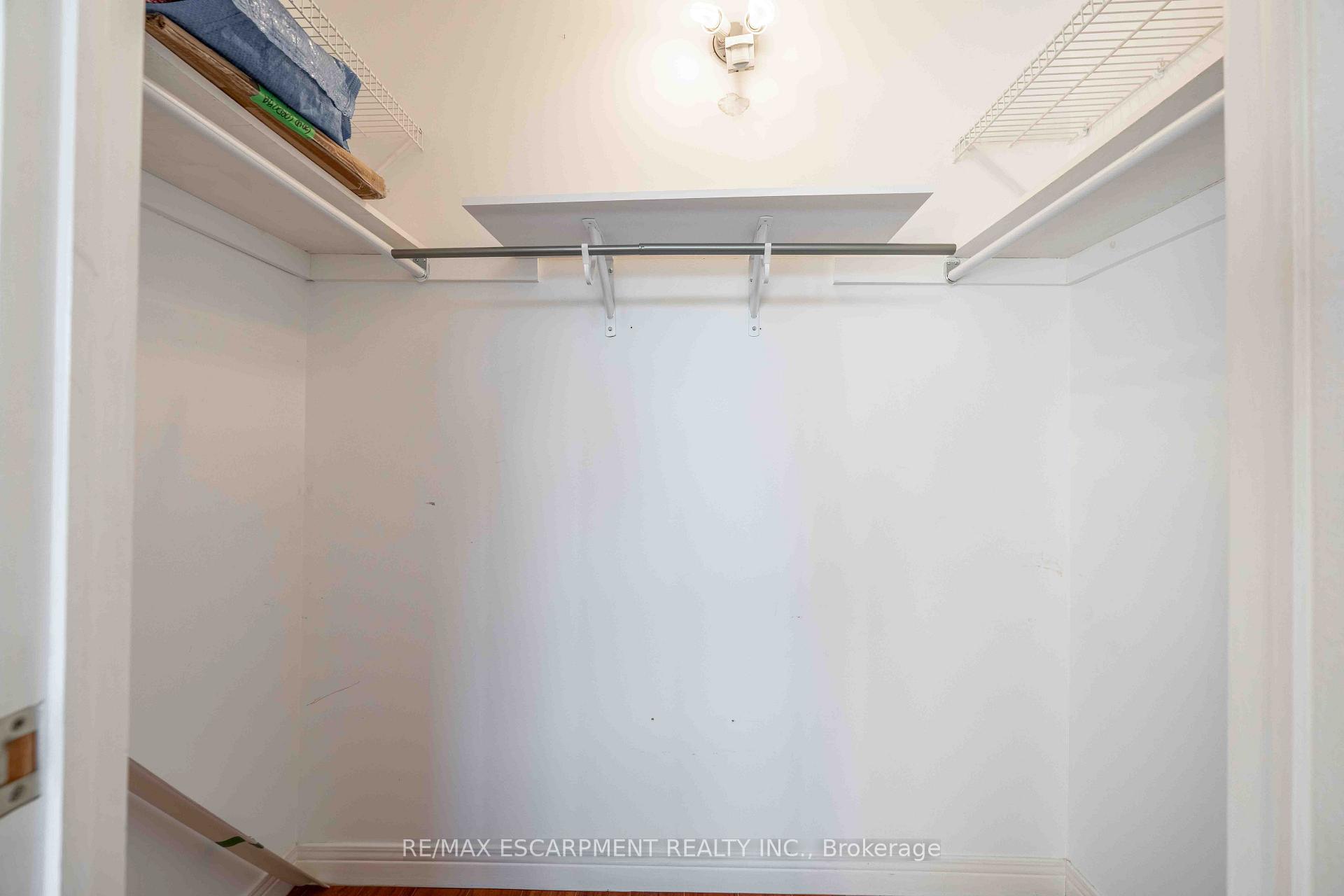 Photo 17 of Unit 6, 606 Village Green Boulevard, Hamilton, Stoney Creek — HOMEH