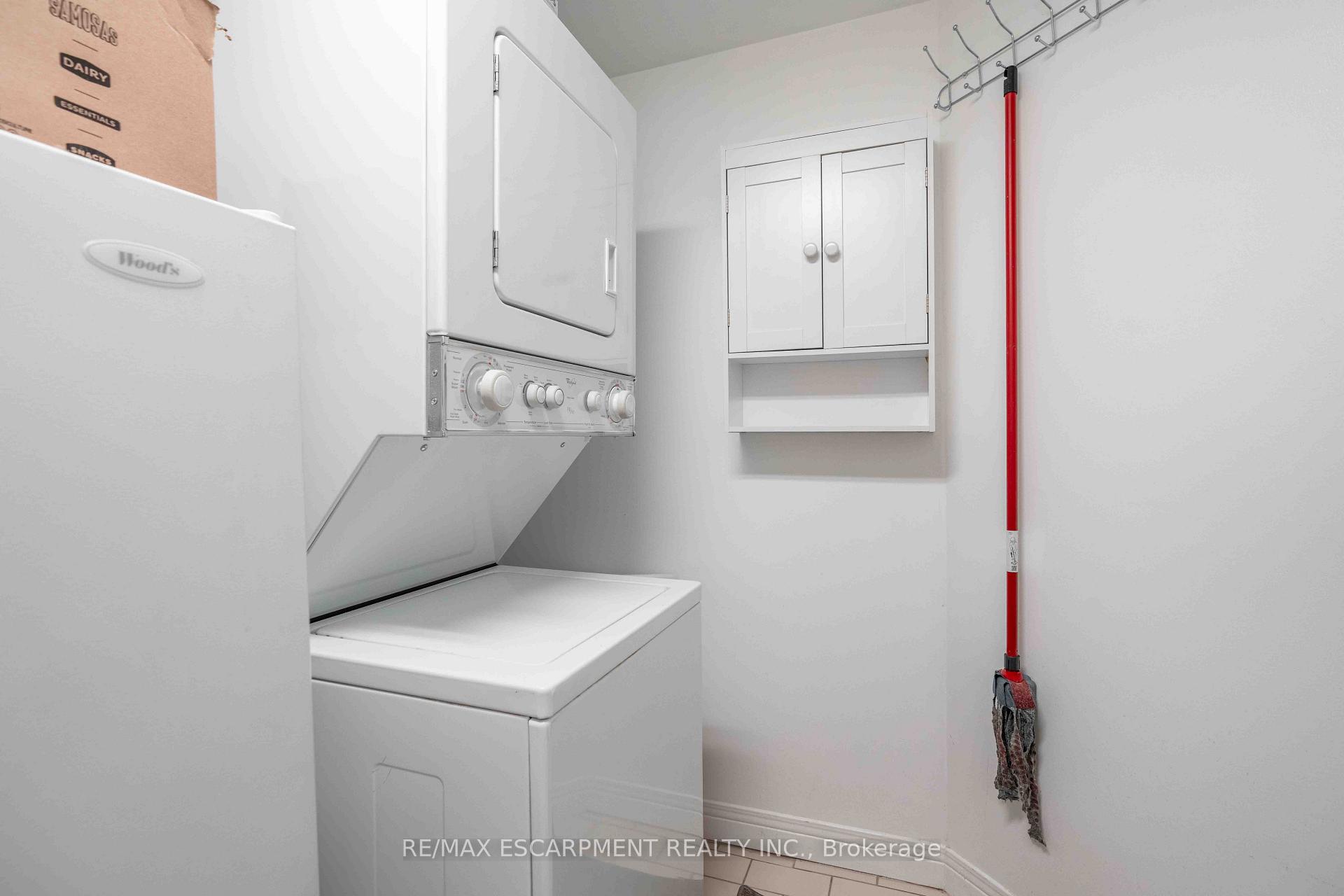 Photo 26 of Unit 6, 606 Village Green Boulevard, Hamilton, Stoney Creek — HOMEH
