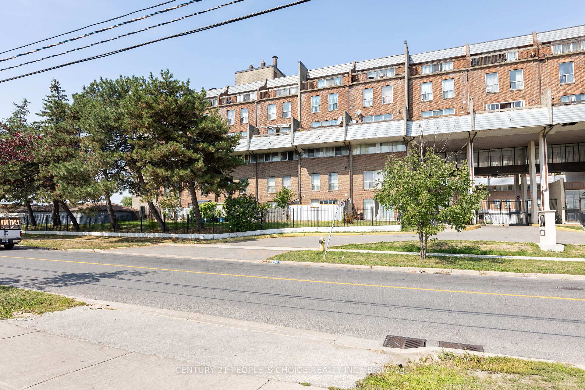Photo 2 of Unit 116, 10 Eddystone Avenue, North York, Glenfield-Jane Heights — HOMEH