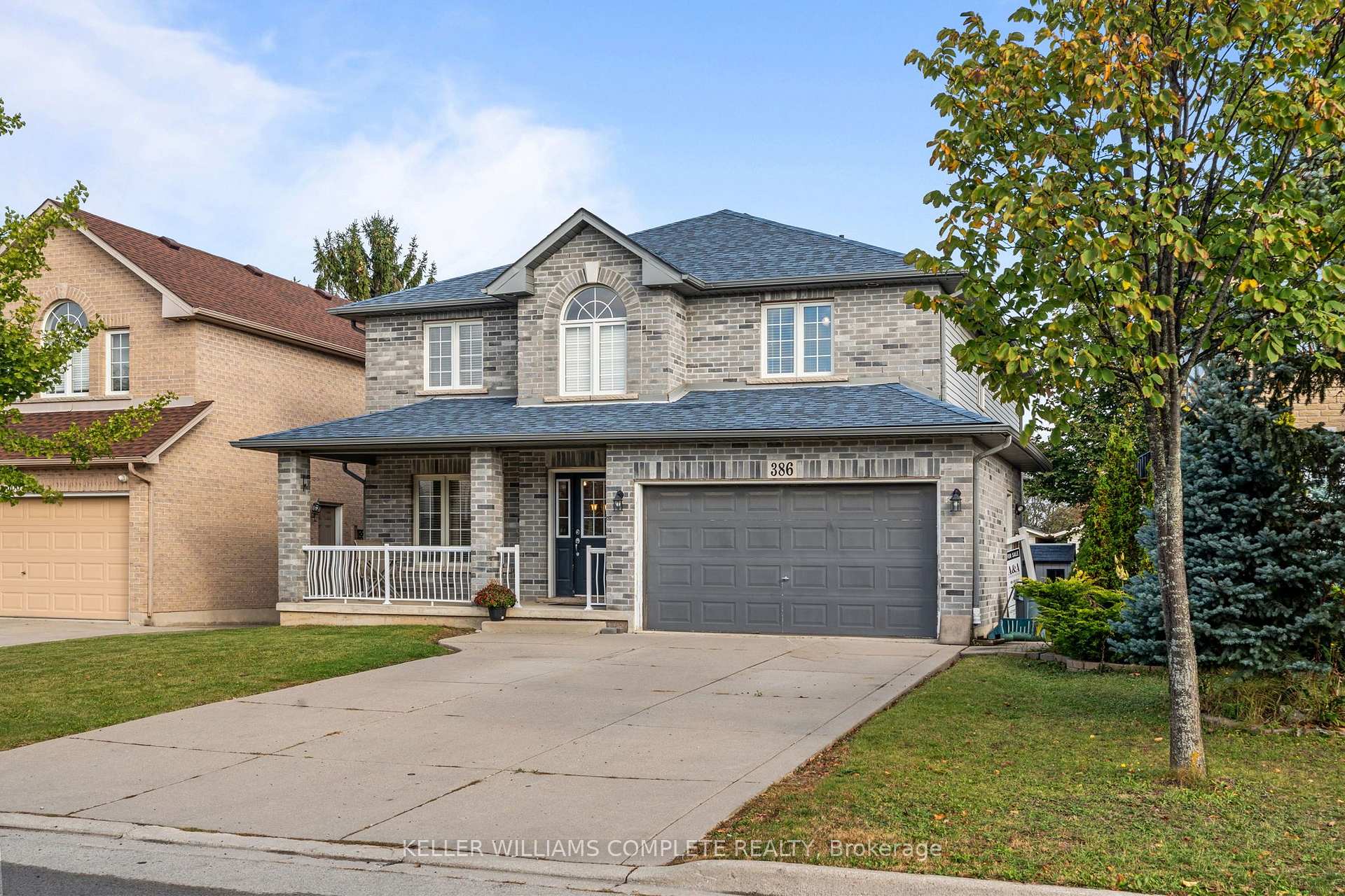 Photo 2 of 386 Old Mud Street, Hamilton, Stoney Creek Mountain — HOMEH