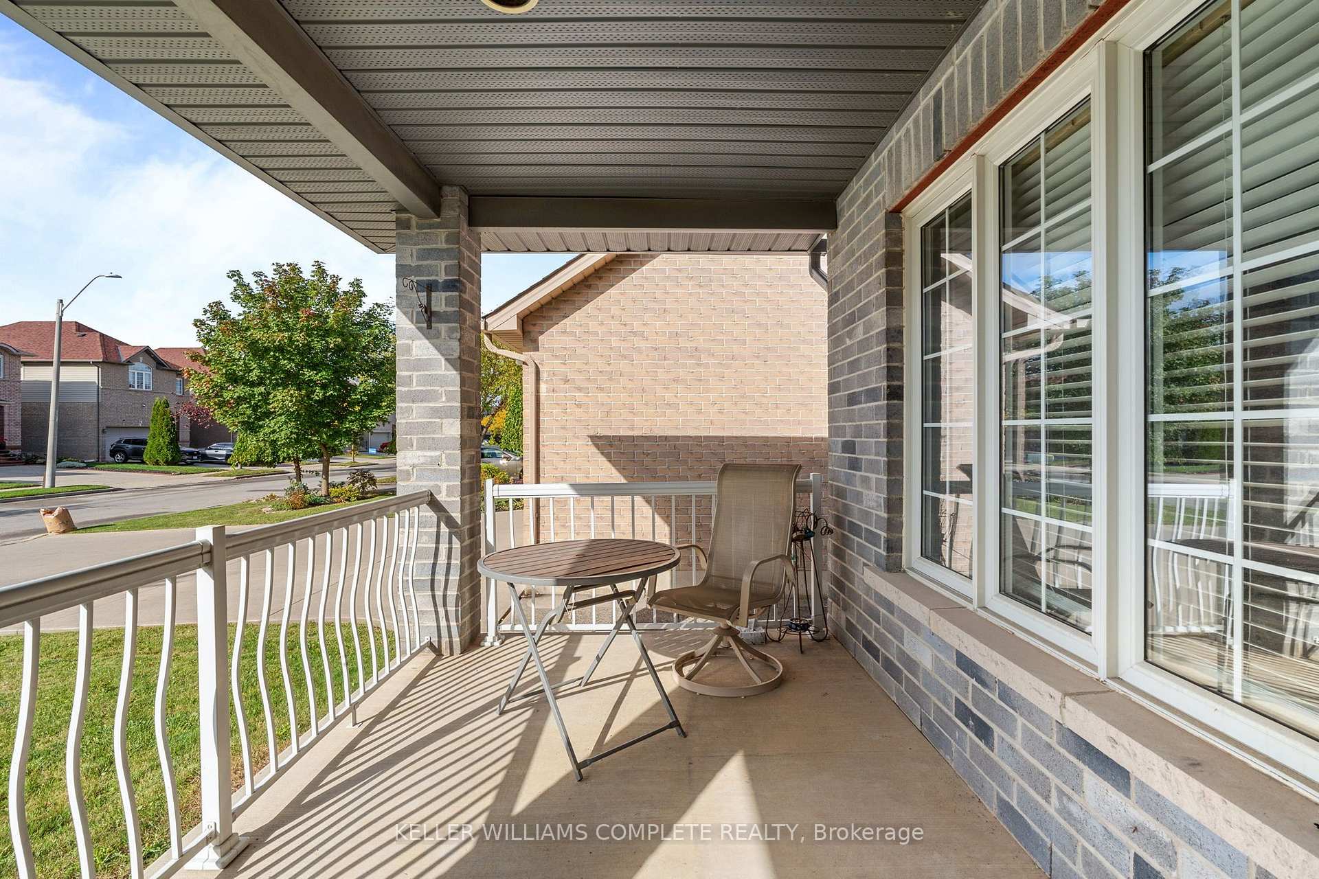 Photo 5 of 386 Old Mud Street, Hamilton, Stoney Creek Mountain — HOMEH