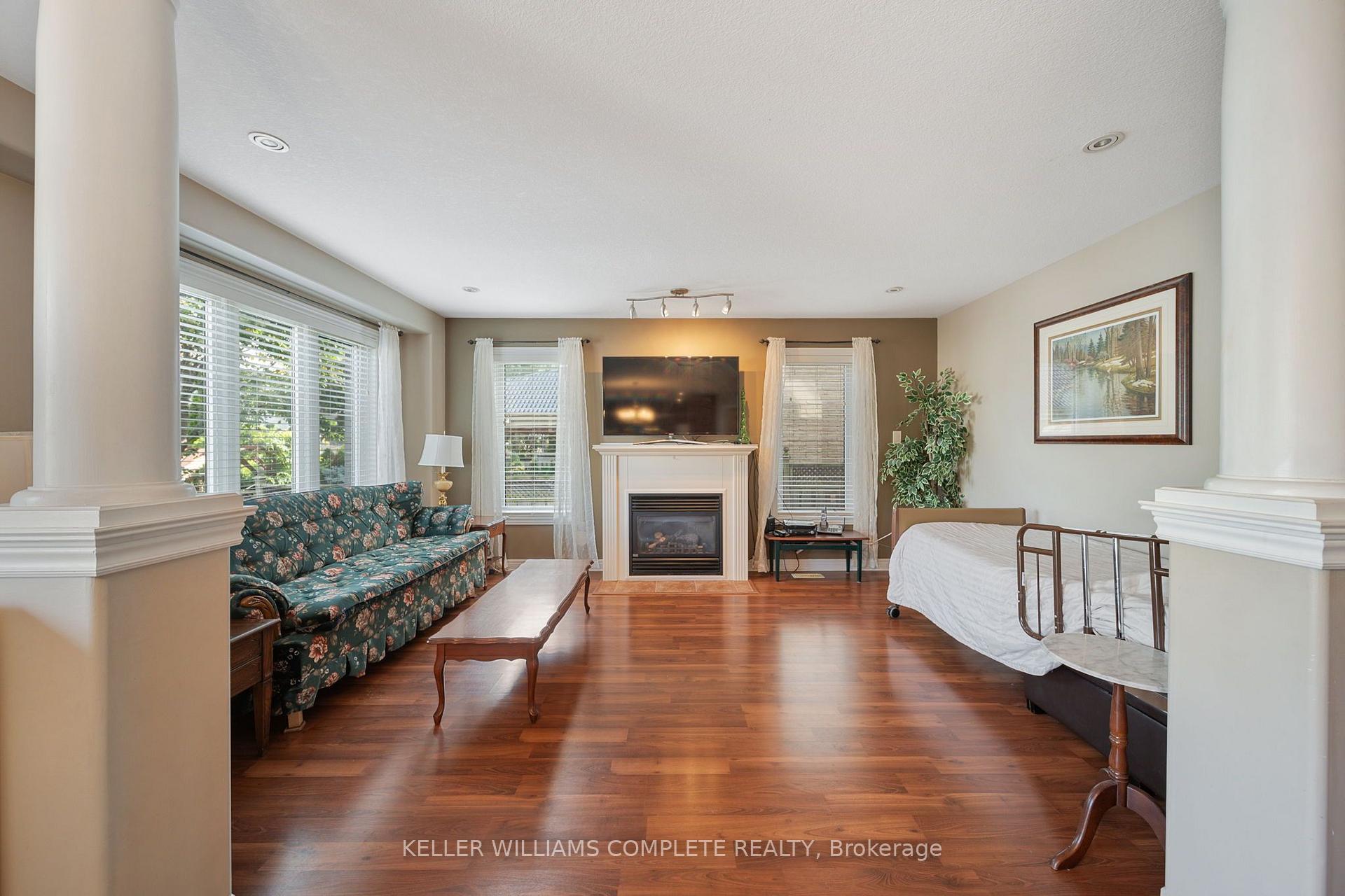 Photo 14 of 386 Old Mud Street, Hamilton, Stoney Creek Mountain — HOMEH