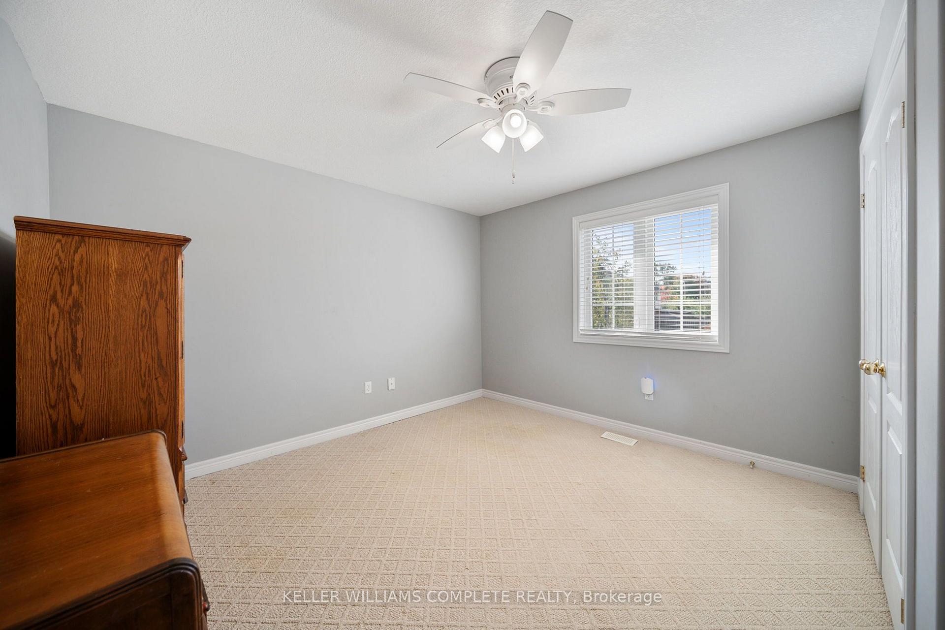 Photo 30 of 386 Old Mud Street, Hamilton, Stoney Creek Mountain — HOMEH