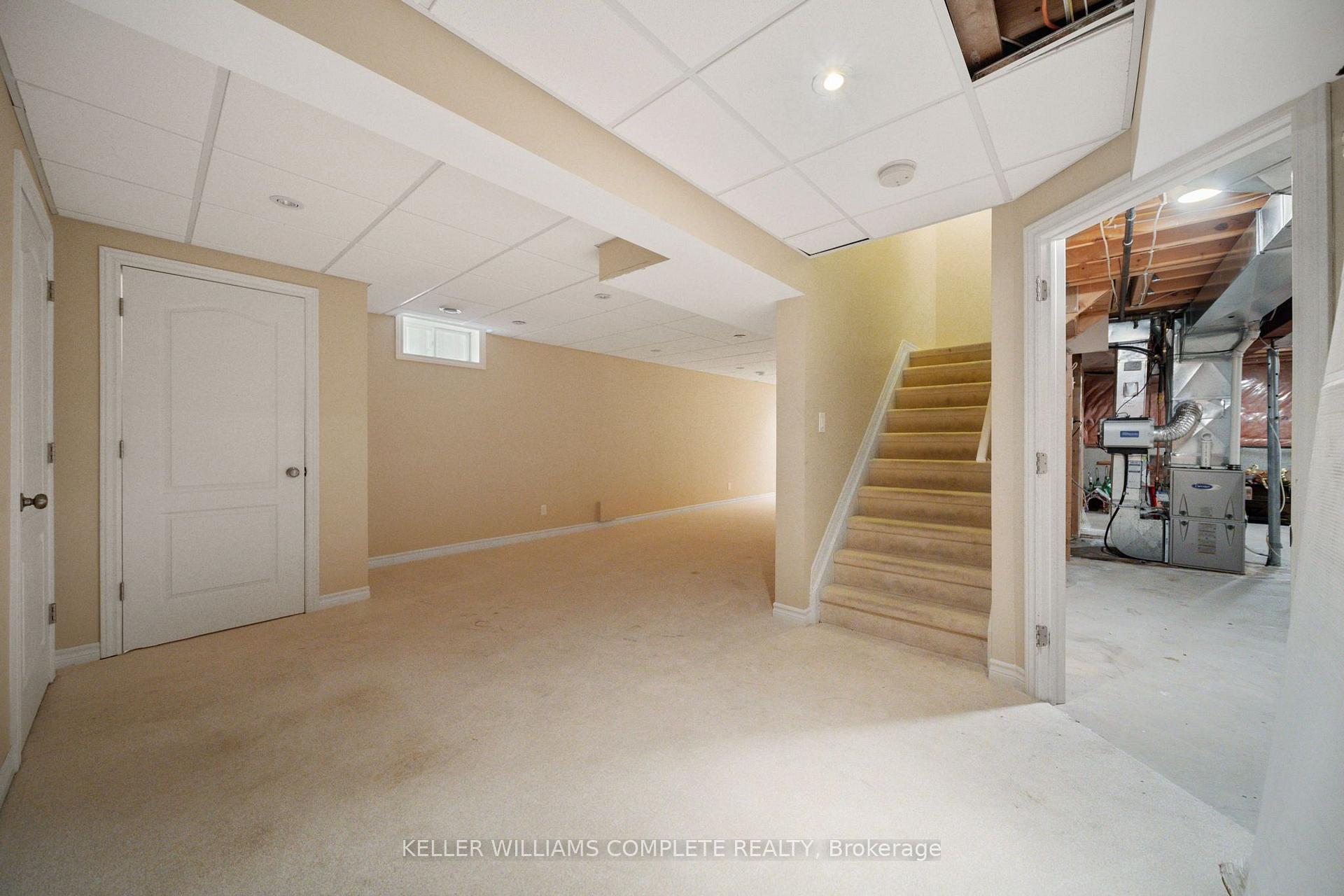 Photo 33 of 386 Old Mud Street, Hamilton, Stoney Creek Mountain — HOMEH