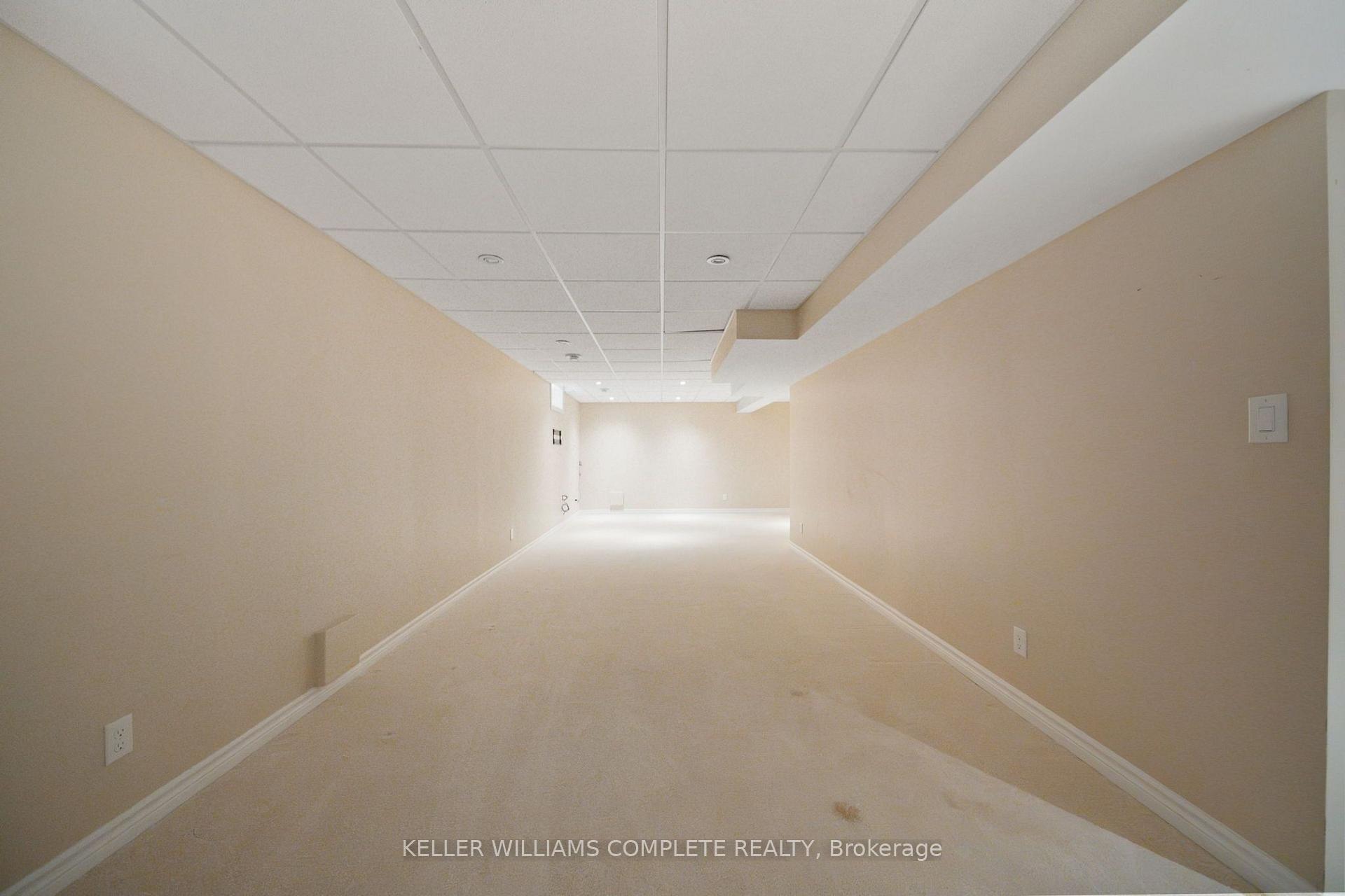 Photo 34 of 386 Old Mud Street, Hamilton, Stoney Creek Mountain — HOMEH