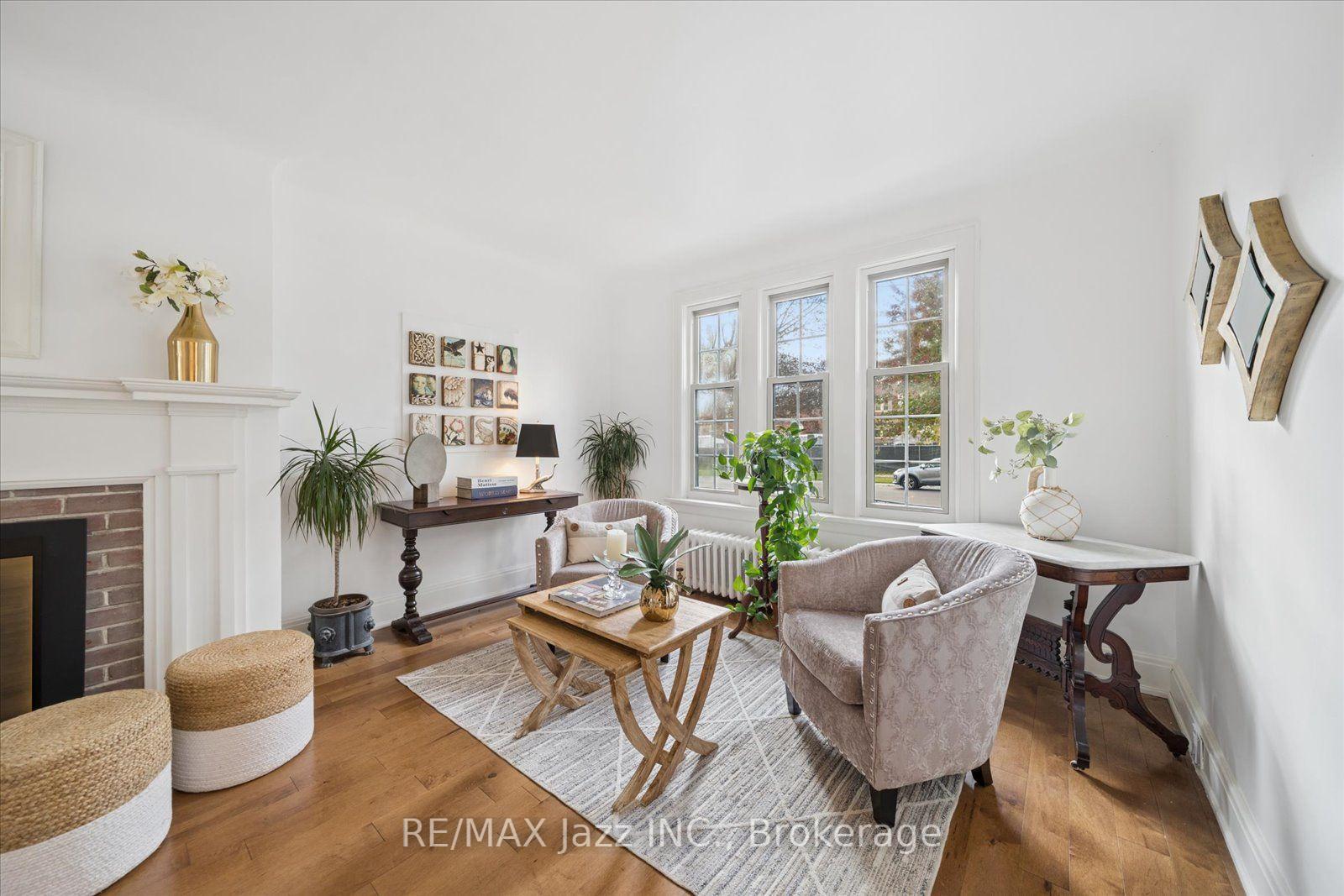 Photo 9 of 621 Masson Street, Oshawa, O'Neill — HOMEH