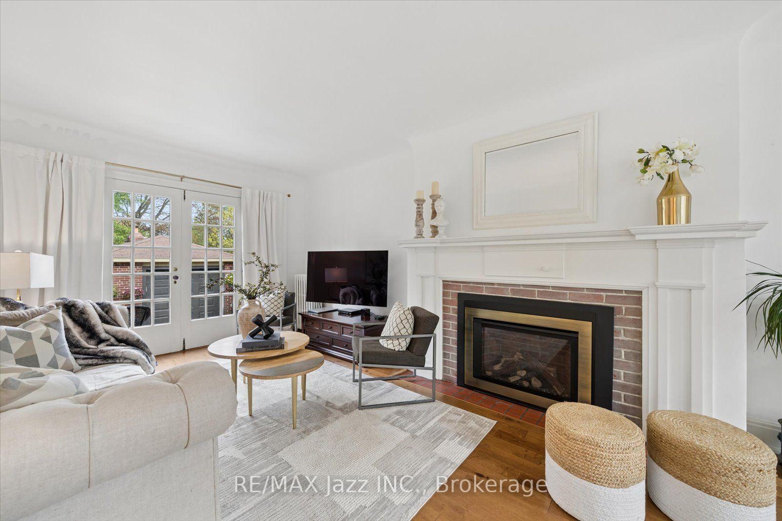 Photo 12 of 621 Masson Street, Oshawa, O'Neill — HOMEH