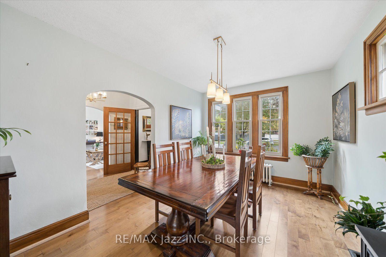 Photo 17 of 621 Masson Street, Oshawa, O'Neill — HOMEH