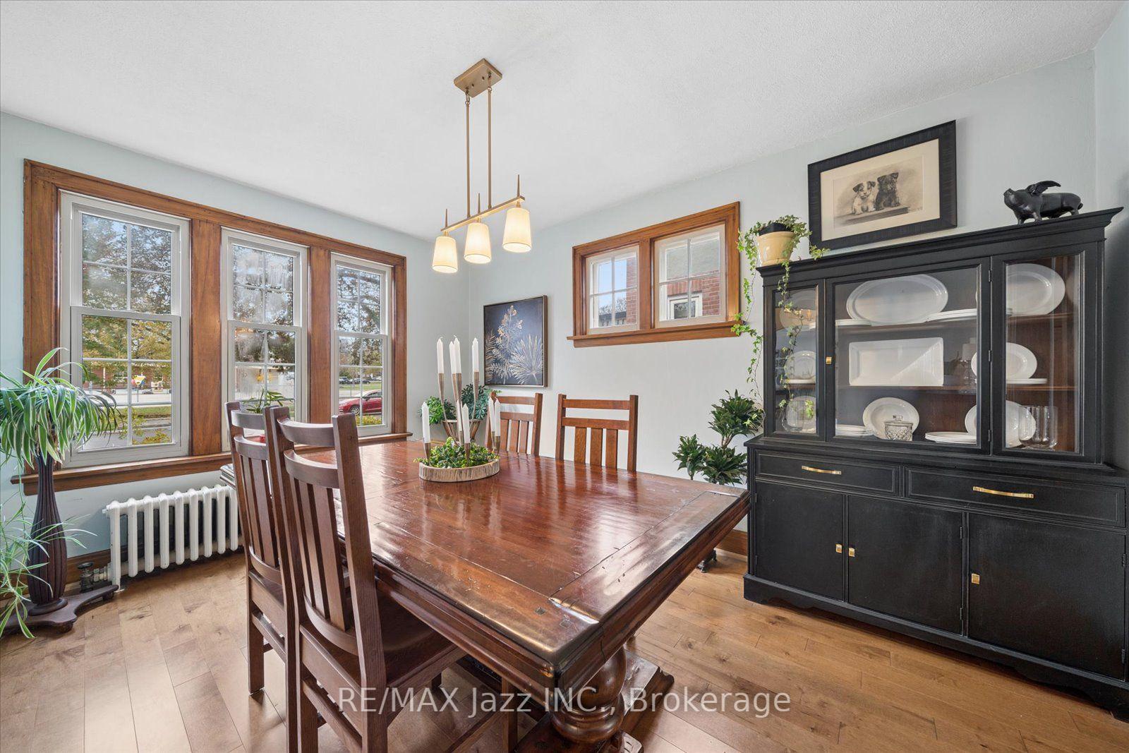 Photo 18 of 621 Masson Street, Oshawa, O'Neill — HOMEH