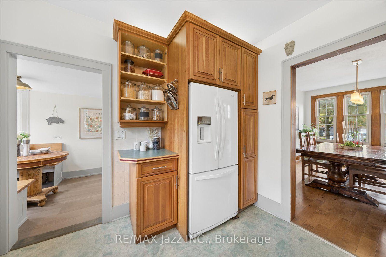 Photo 22 of 621 Masson Street, Oshawa, O'Neill — HOMEH