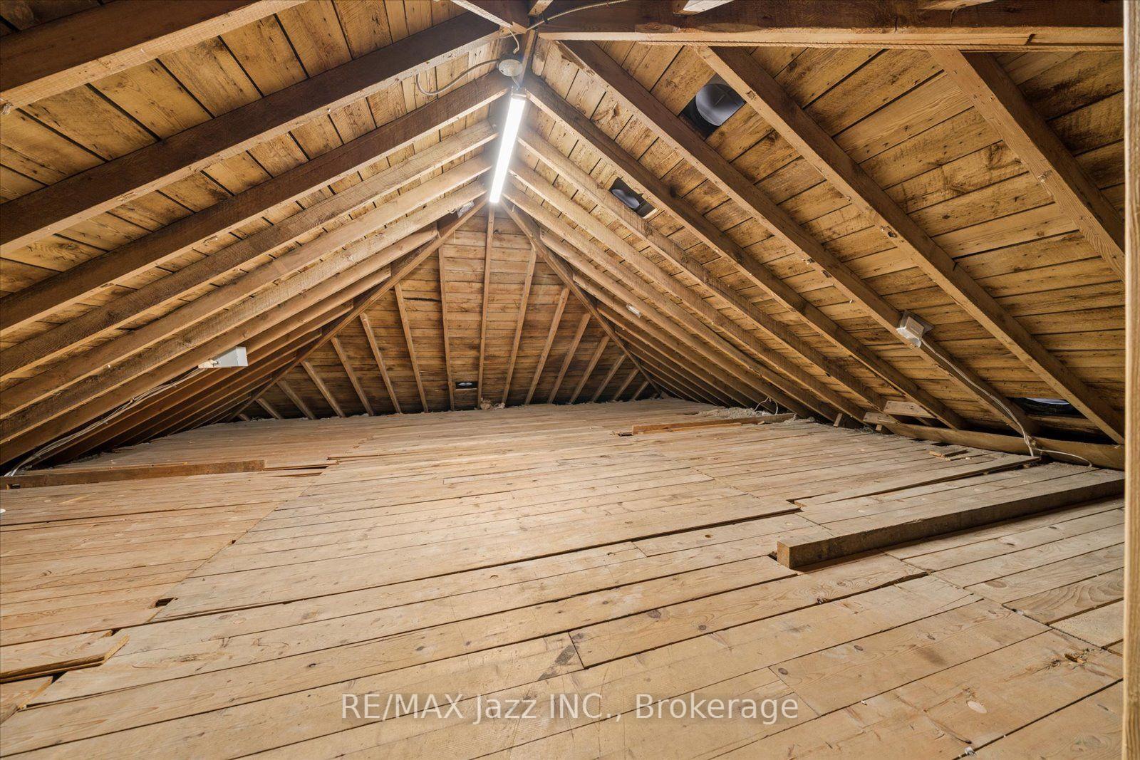 Photo 38 of 621 Masson Street, Oshawa, O'Neill — HOMEH