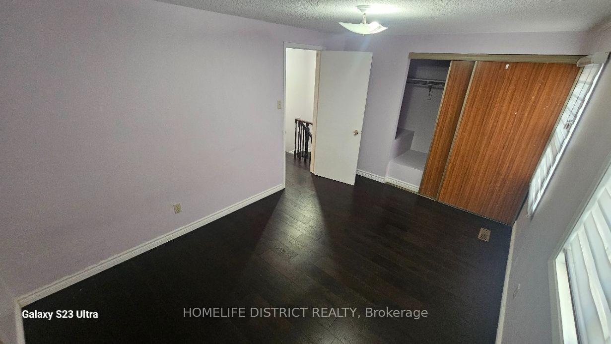Photo 9 of 72 Stather Crescent, Markham, Milliken Mills East — HOMEH
