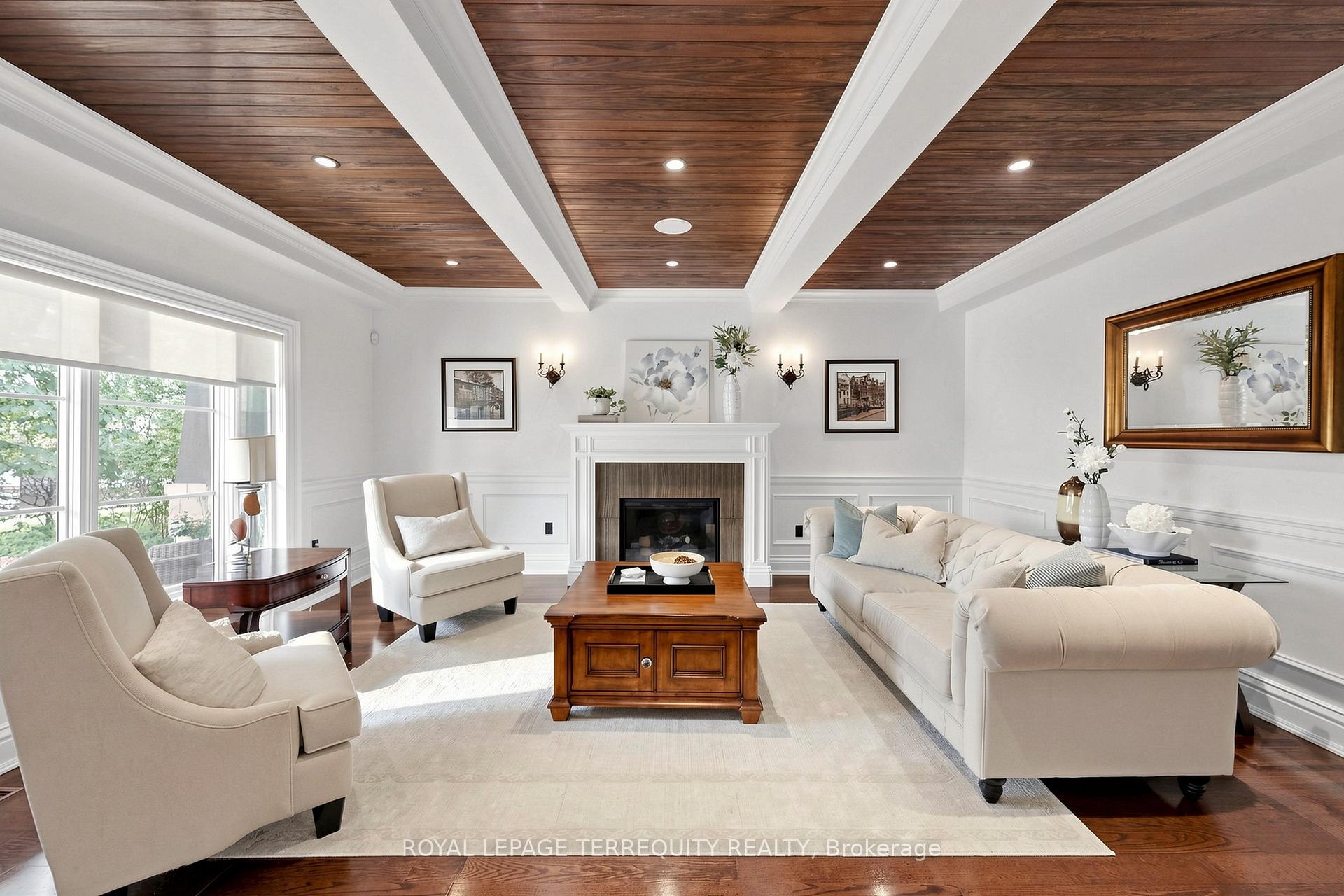 Photo 4 of 17 Jeremy Drive, Markham, Unionville — HOMEH