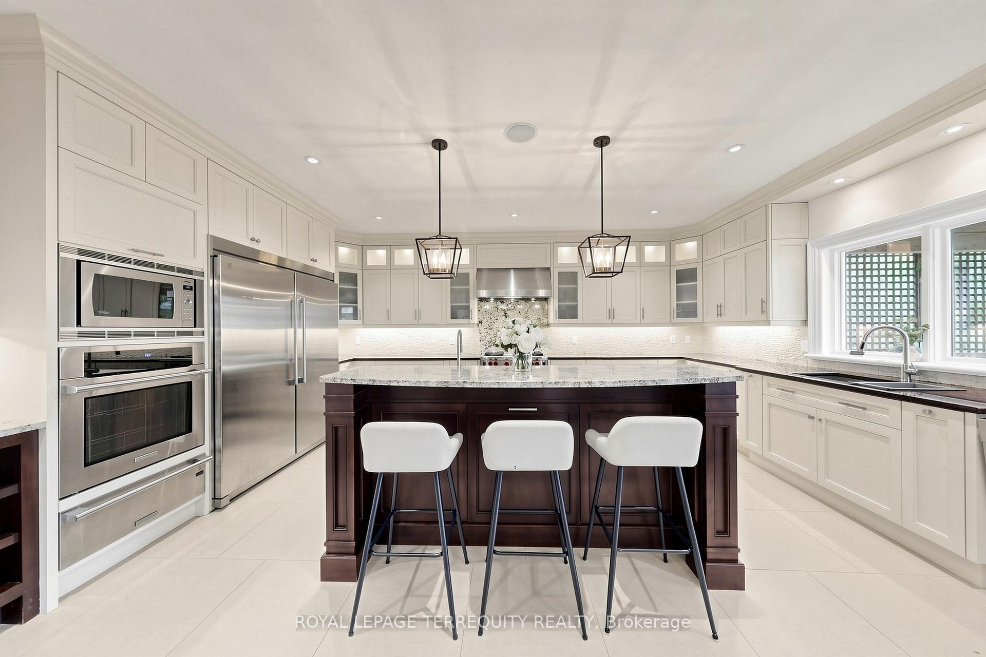Photo 11 of 17 Jeremy Drive, Markham, Unionville — HOMEH