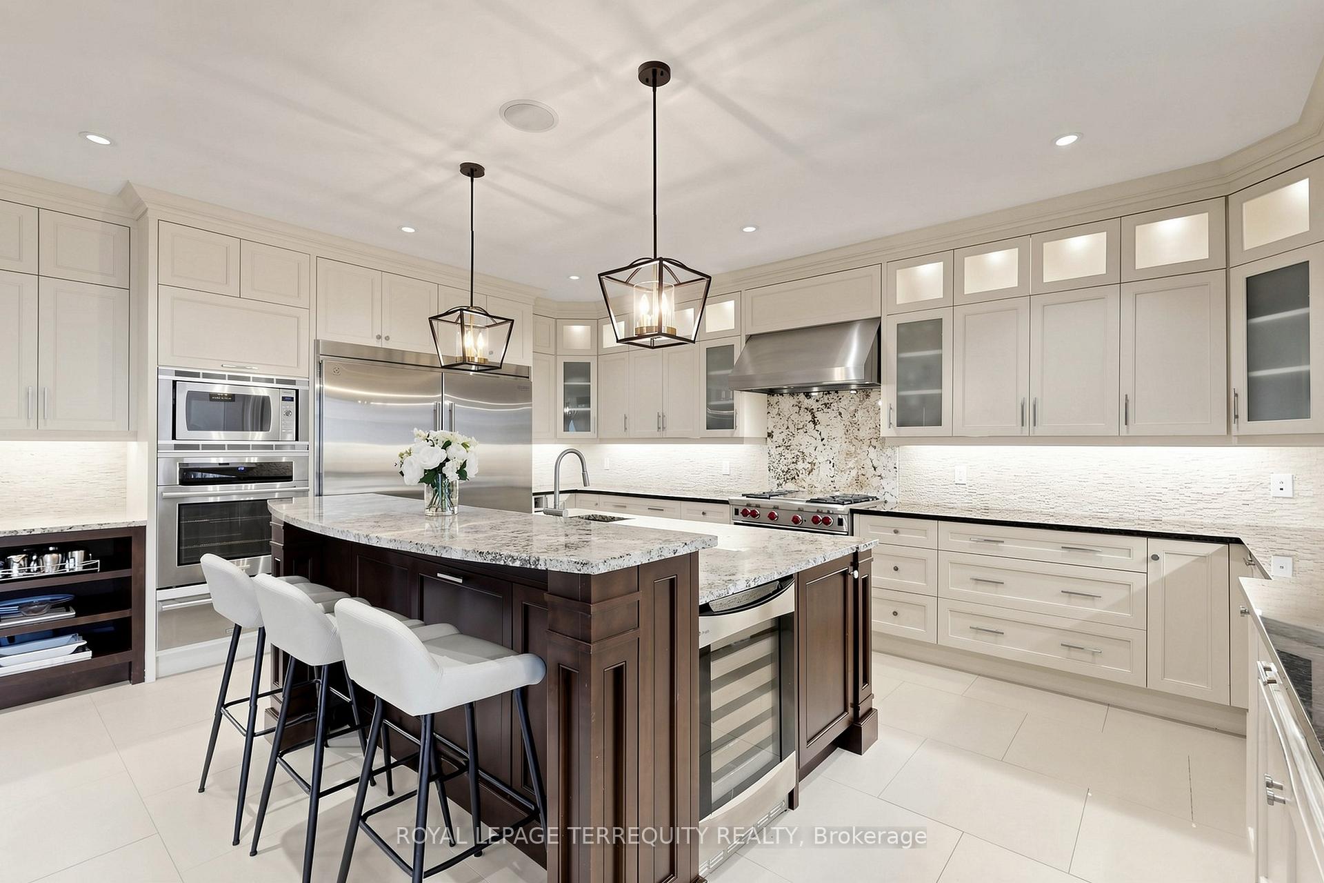 Photo 12 of 17 Jeremy Drive, Markham, Unionville — HOMEH