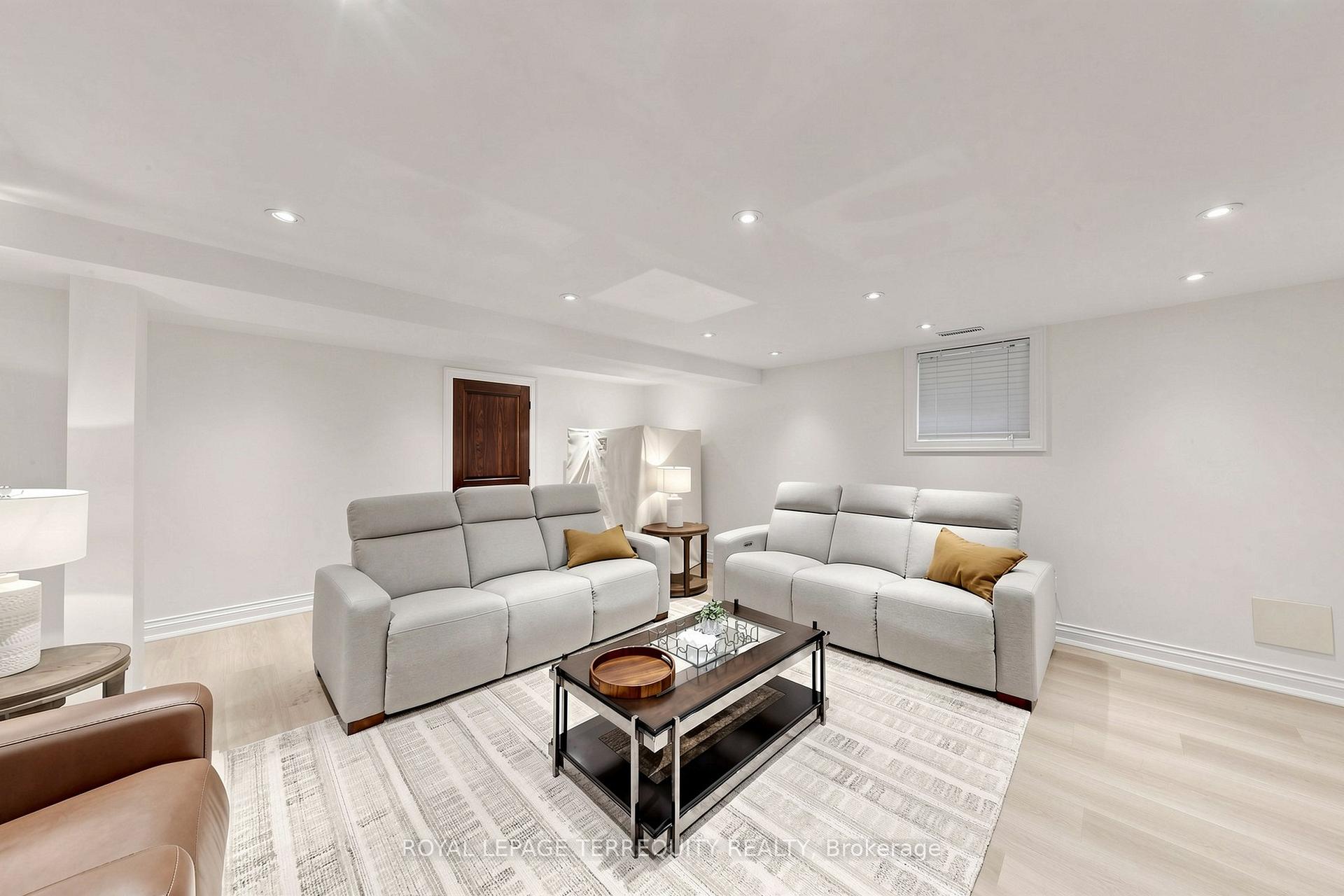 Photo 39 of 17 Jeremy Drive, Markham, Unionville — HOMEH