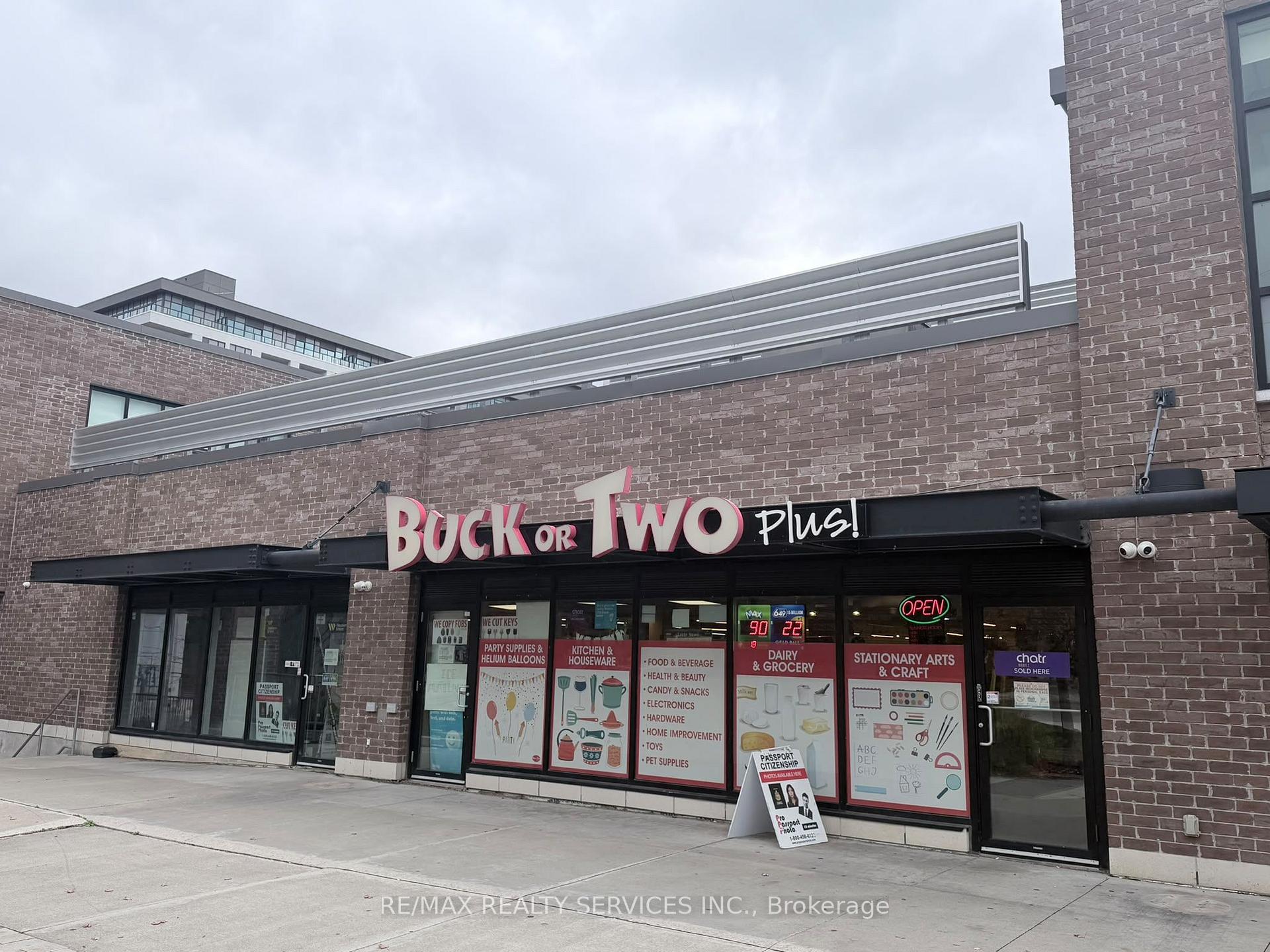 Photo 41 of 38 Bell Manor Drive, Etobicoke, Stonegate-Queensway — HOMEH