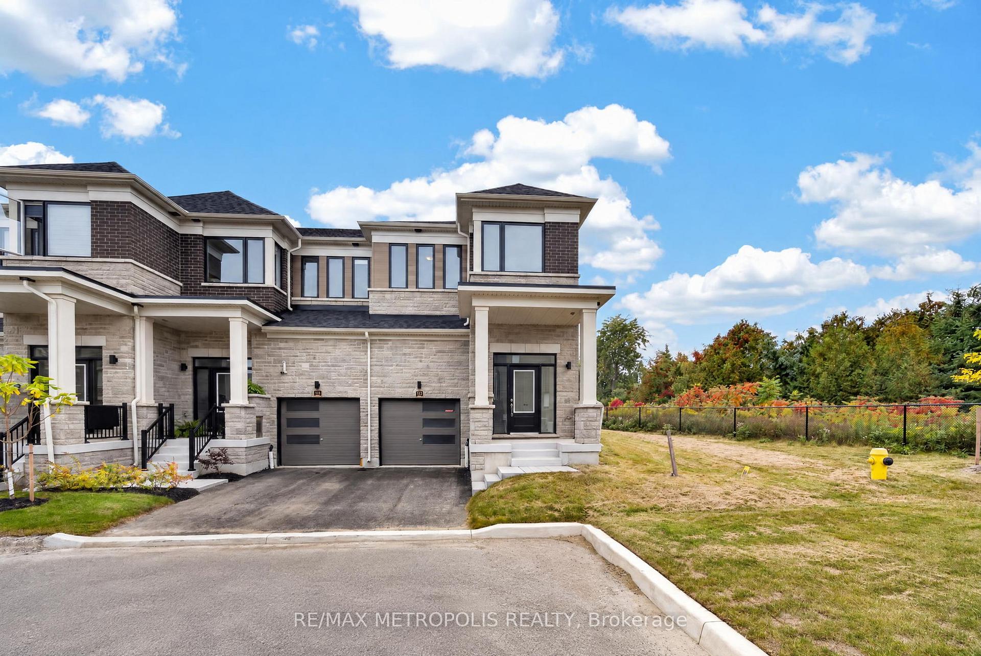 Photo of 113 watts Mews