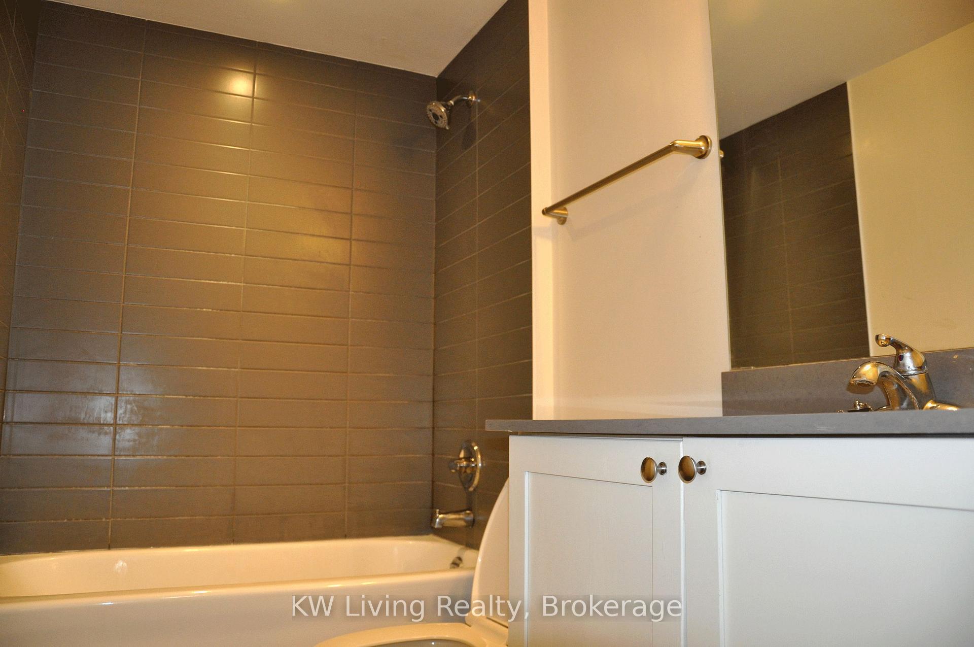 Photo 3 of Unit 305, 28 Prince Regent Street, Markham, Cathedraltown — HOMEH