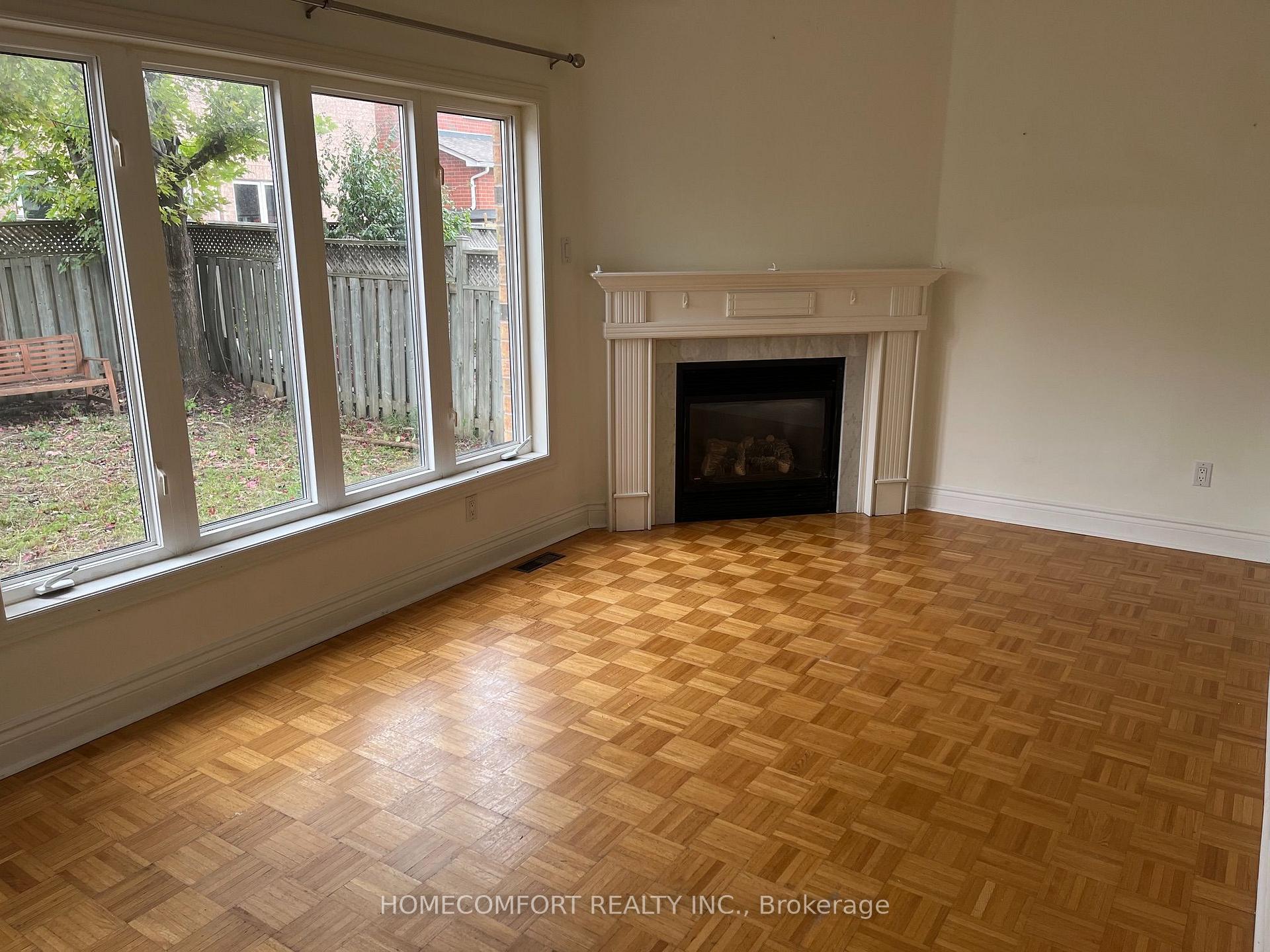 Photo 3 of 22 Amparo Drive, Vaughan, Vellore Village — HOMEH