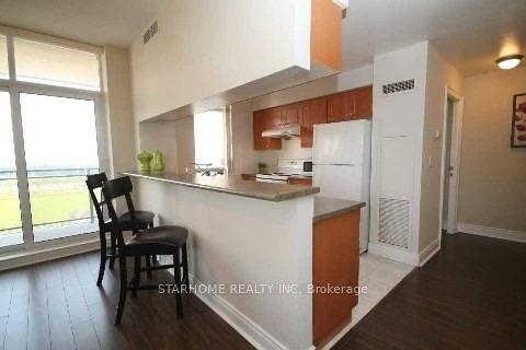 Photo 5 of Unit Lph3, 51 Saddlecreek Drive, Markham, Commerce Valley — HOMEH