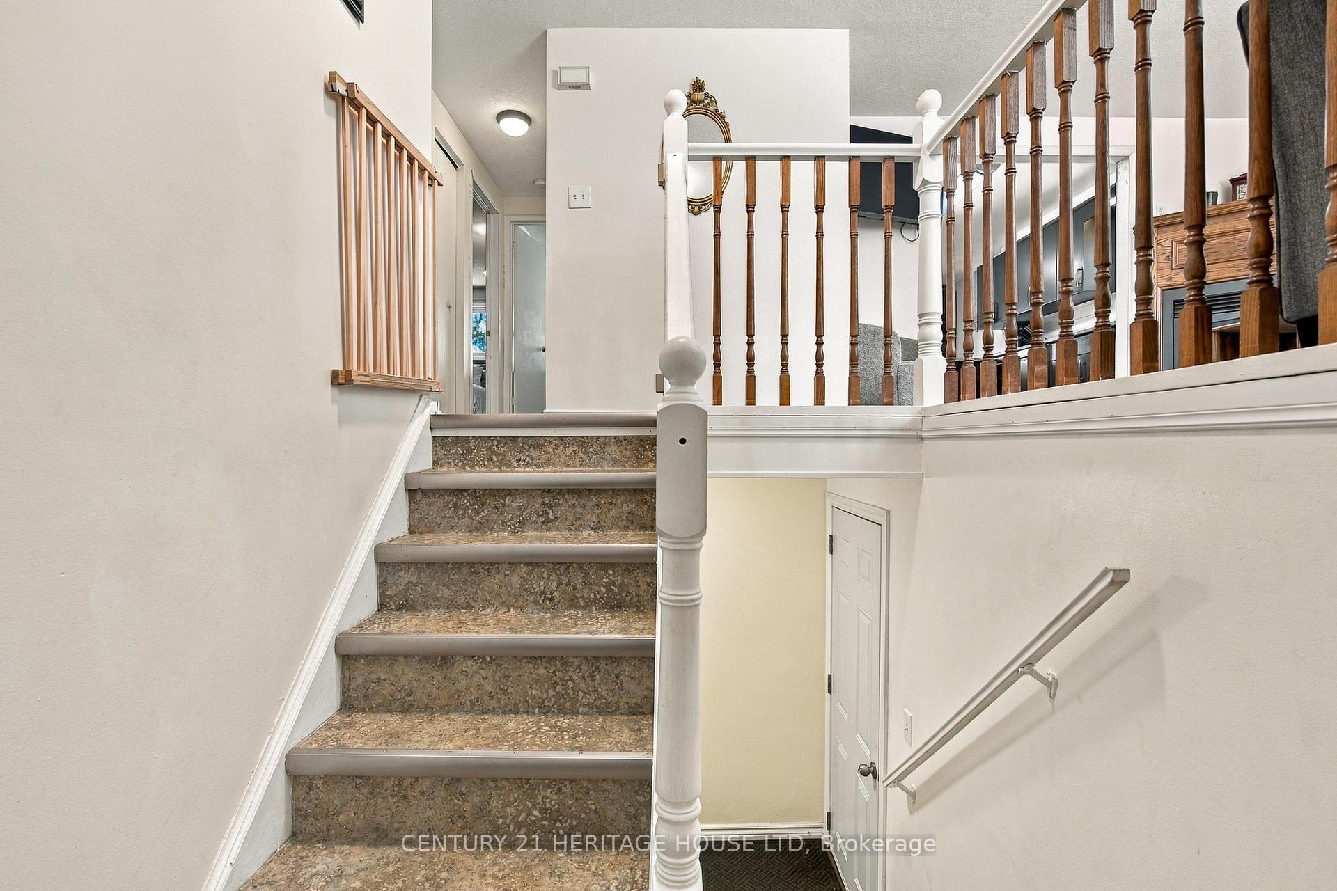 Photo 7 of 664 Hillview Road, Cambridge, Preston North — HOMEH