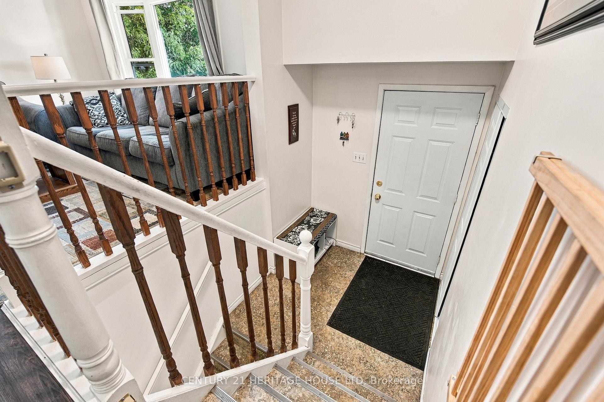 Photo 8 of 664 Hillview Road, Cambridge, Preston North — HOMEH