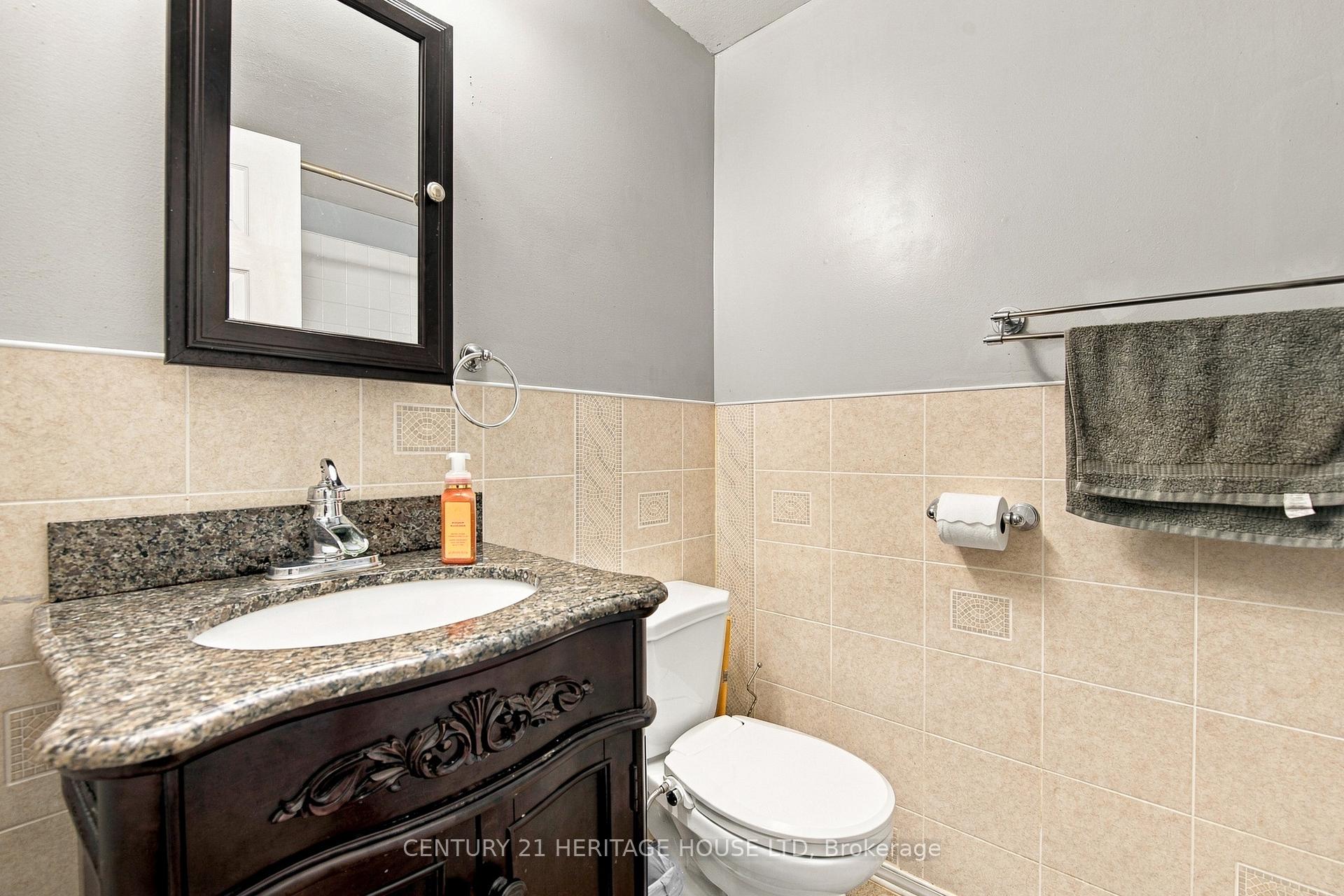 Photo 20 of 664 Hillview Road, Cambridge, Preston North — HOMEH