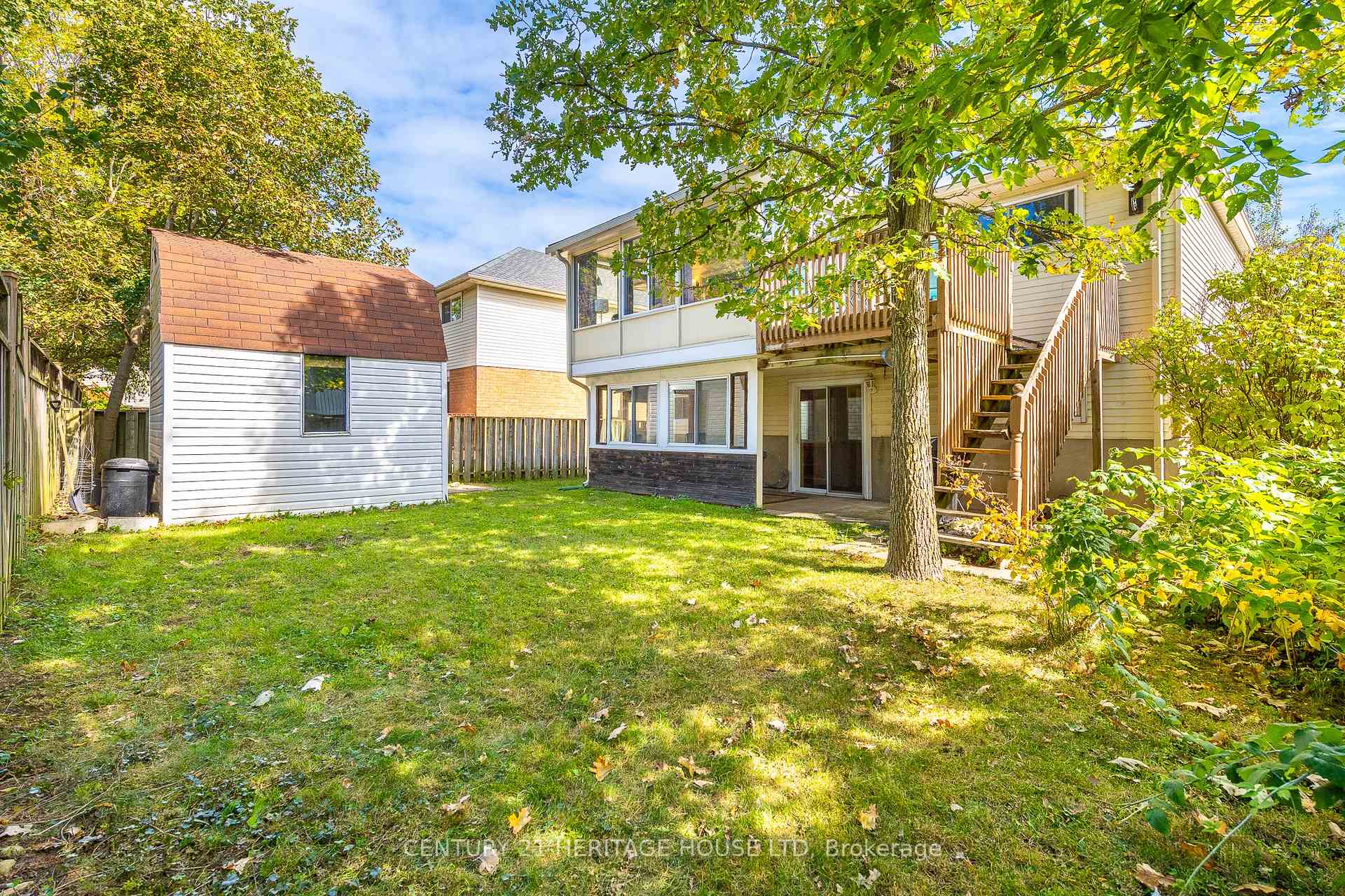 Photo 32 of 664 Hillview Road, Cambridge, Preston North — HOMEH