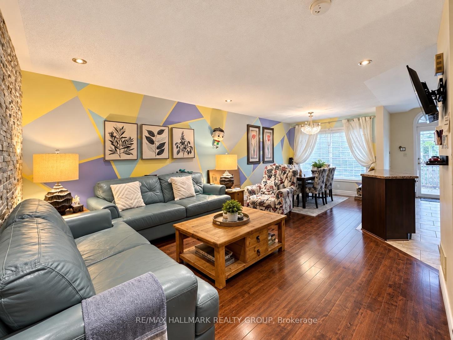 Photo 7 of 702 Whaley Ridge, Ottawa, Avalon East — HOMEH