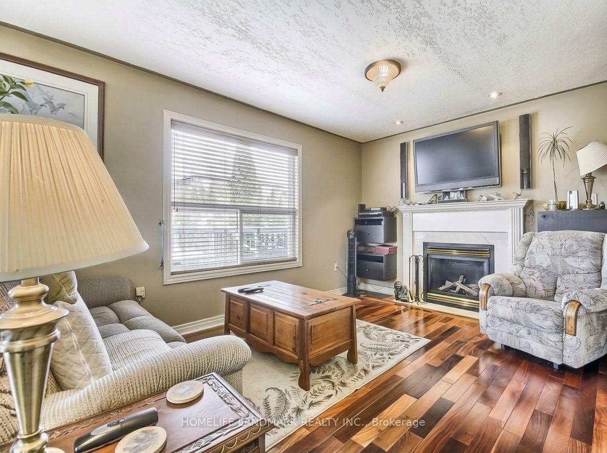 Photo 14 of 40 Bambi Crescent, Georgina, Keswick South — HOMEH