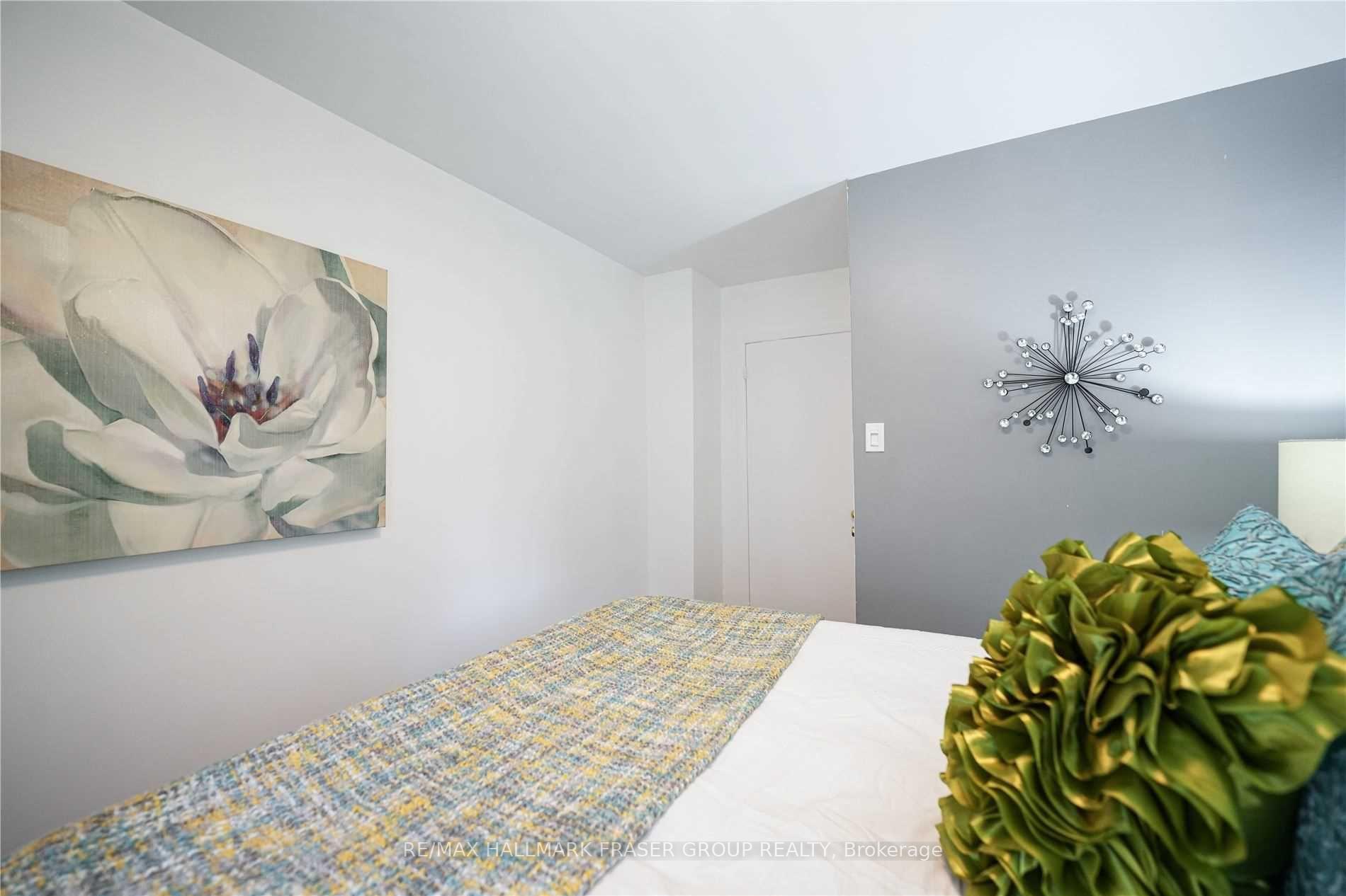 Photo 10 of 92 Overture Road, Scarborough, West Hill — HOMEH