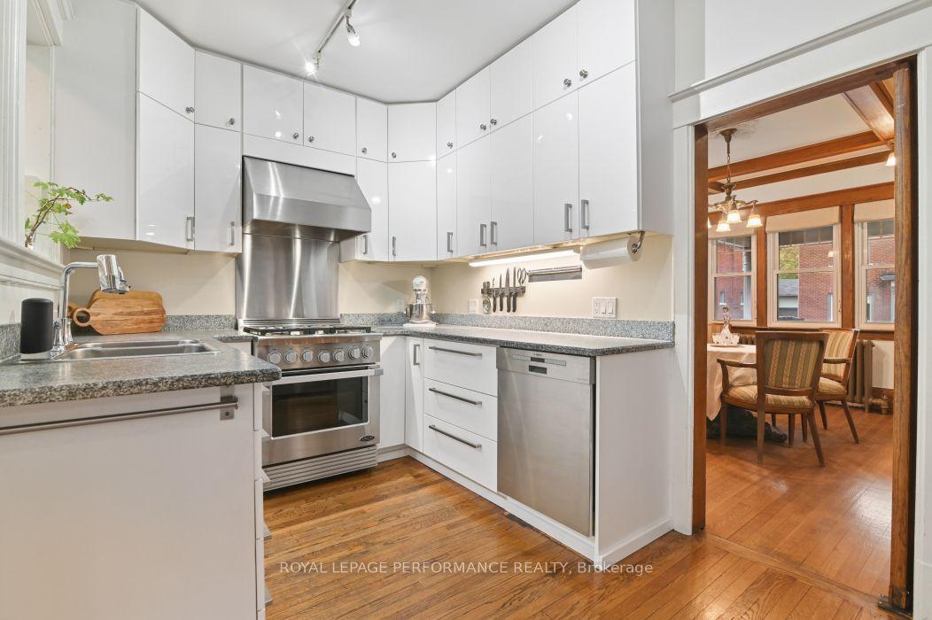 Photo 17 of 16 Renfrew Avenue, Ottawa, Glebe — HOMEH